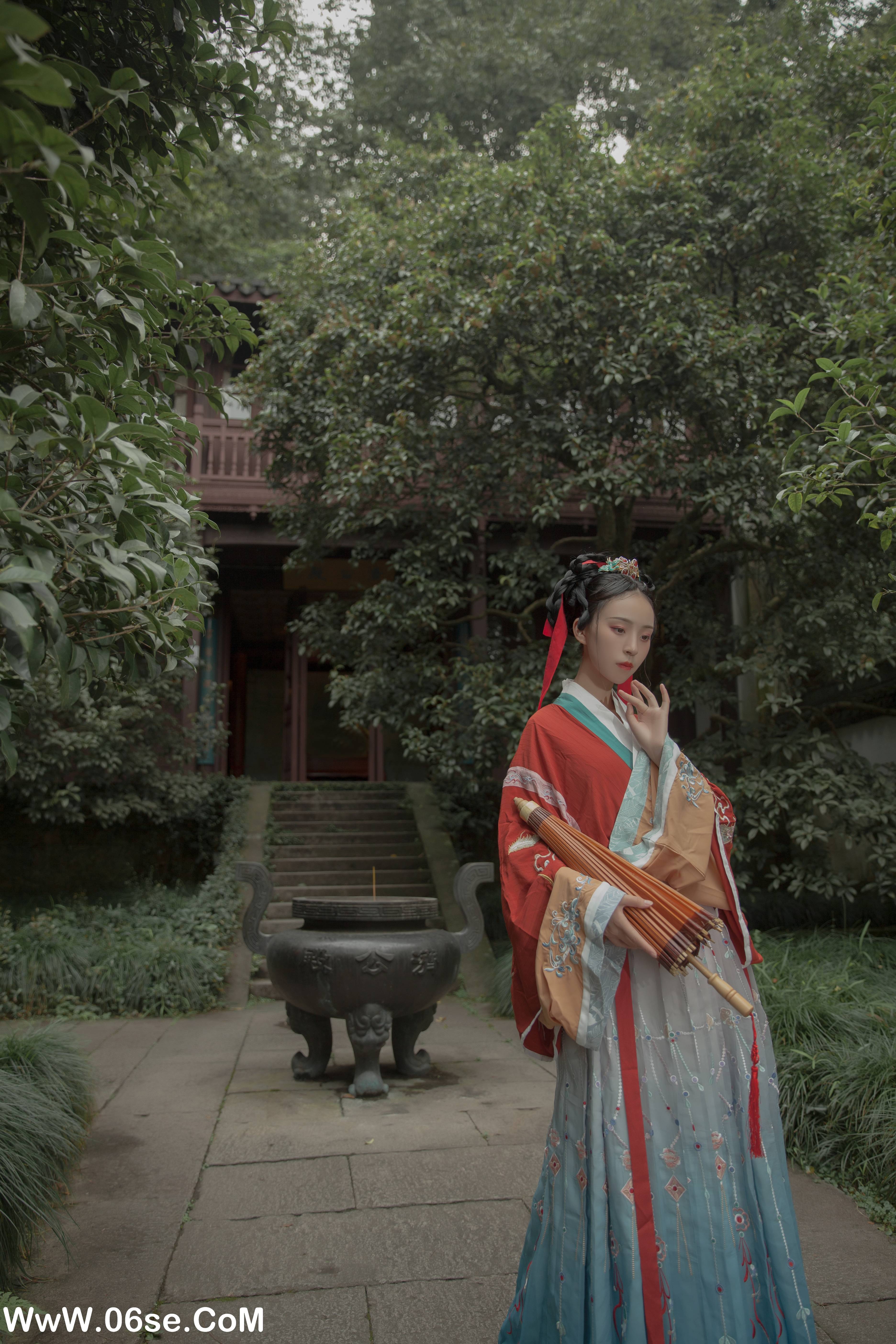 图片[4]-[YITUYU艺图语]2022.09.22 秋风辞 桐丏小棉袄[30+1P／292MB]-六色网