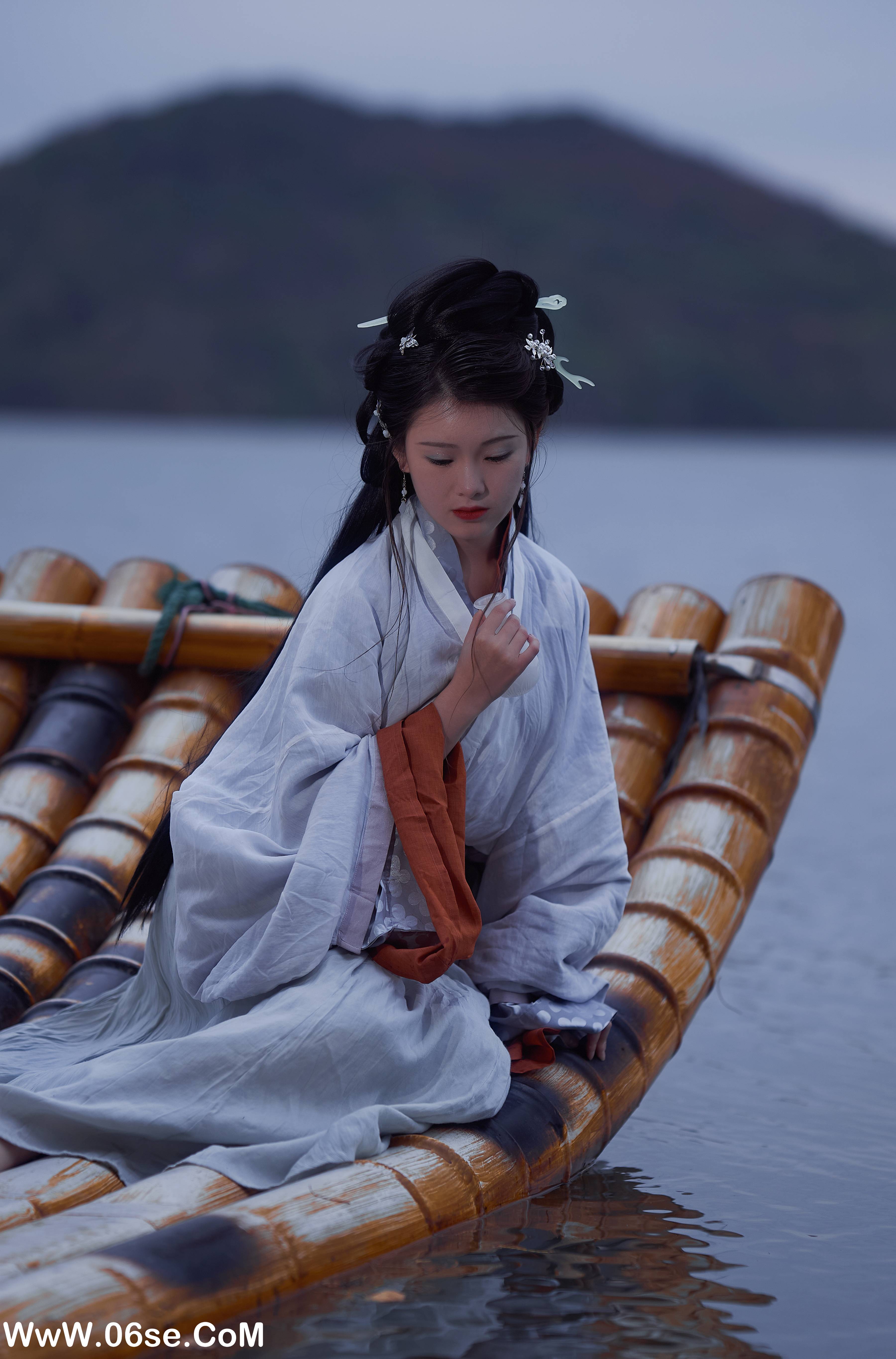 图片[13]-[YITUYU艺图语]2022.12.17 渔舟唱晚 悦璃[21+1P／298MB]-六色网