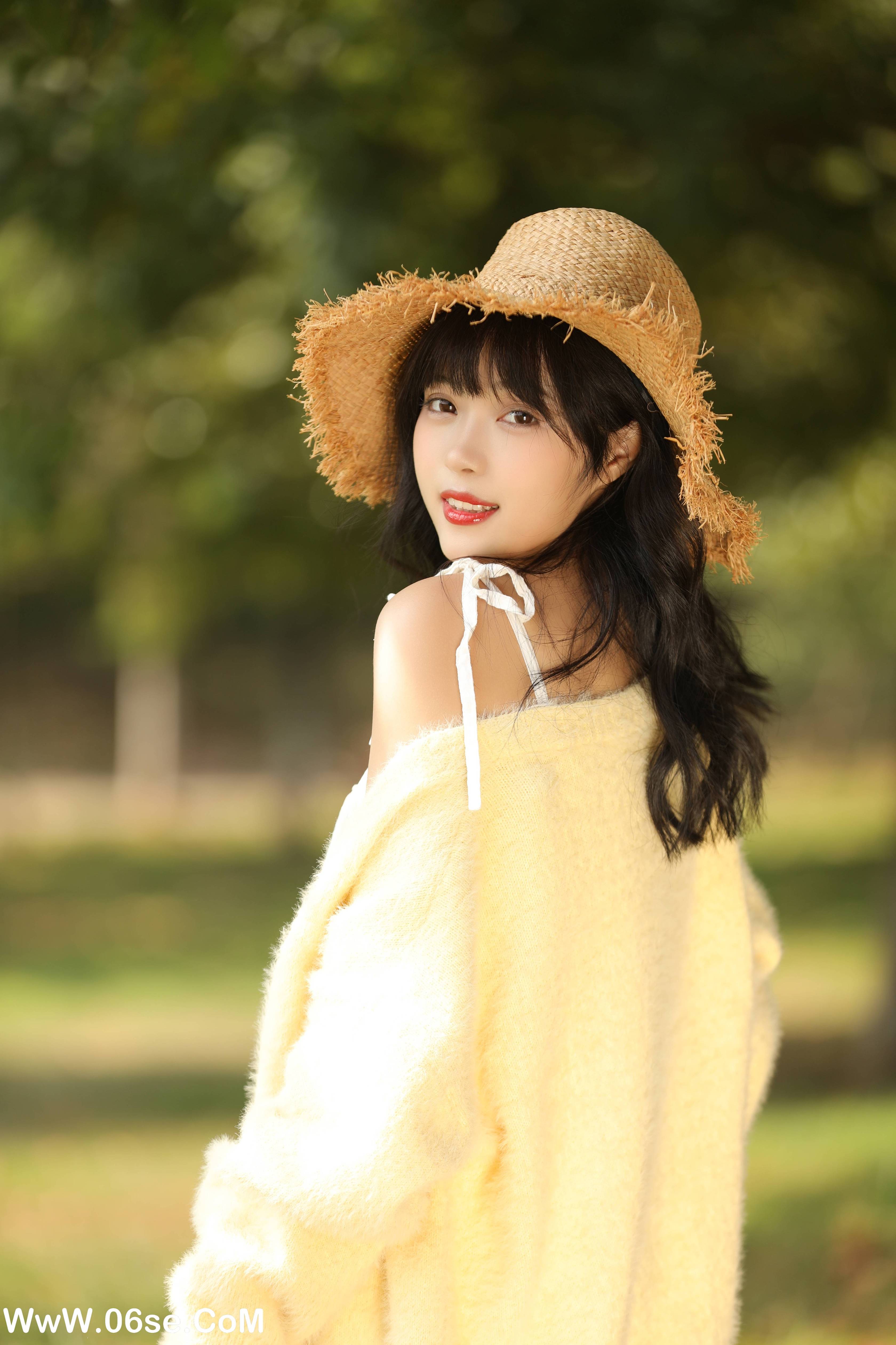 图片[15]-[YITUYU艺图语]2022.09.29 甜心泡芙 小薇人儿[41+1P／441MB]-六色网