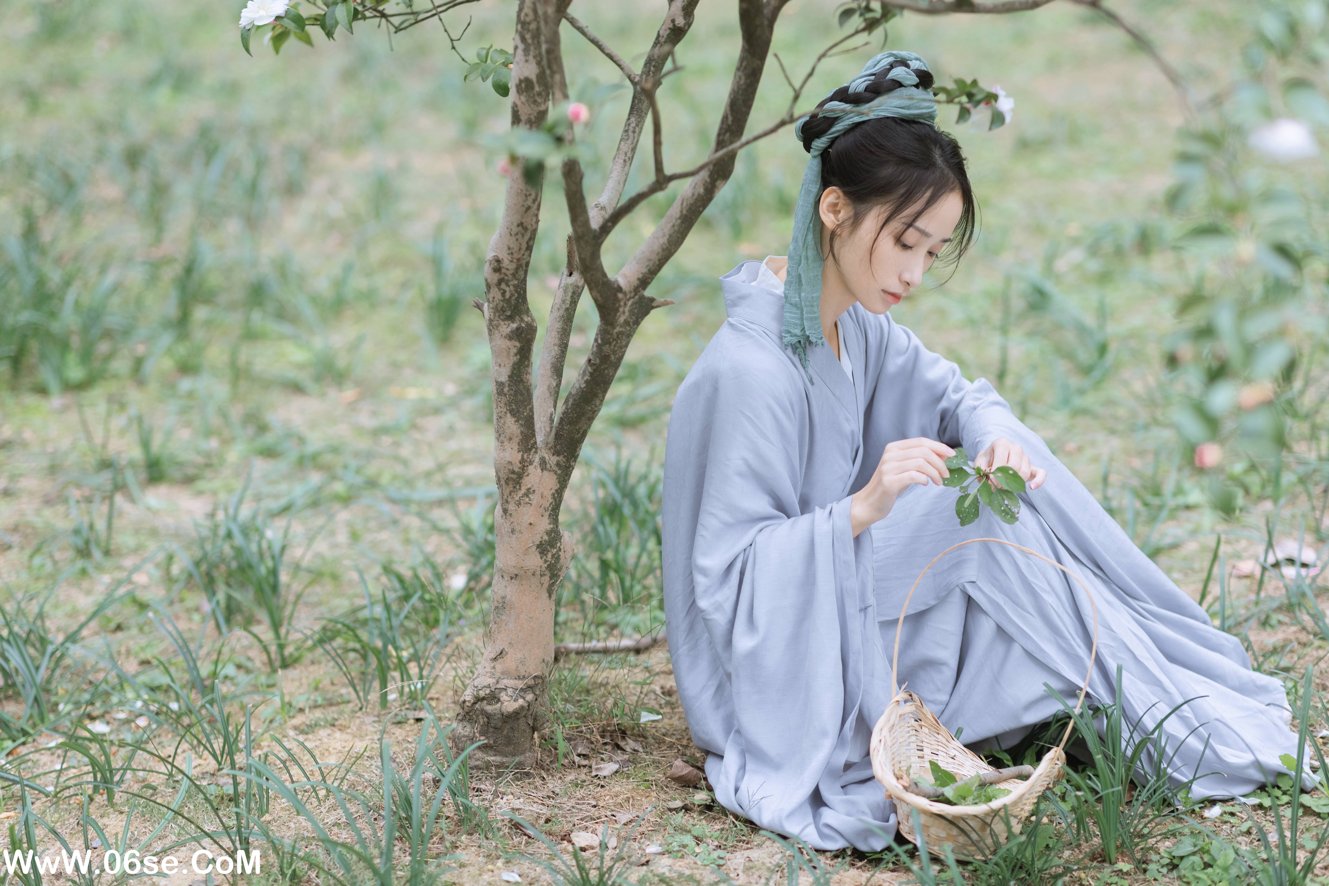 图片[29]-[YITUYU艺图语]2022.11.25 王宝钏挖野菜 眸小妖[28+1P／262MB]-六色网