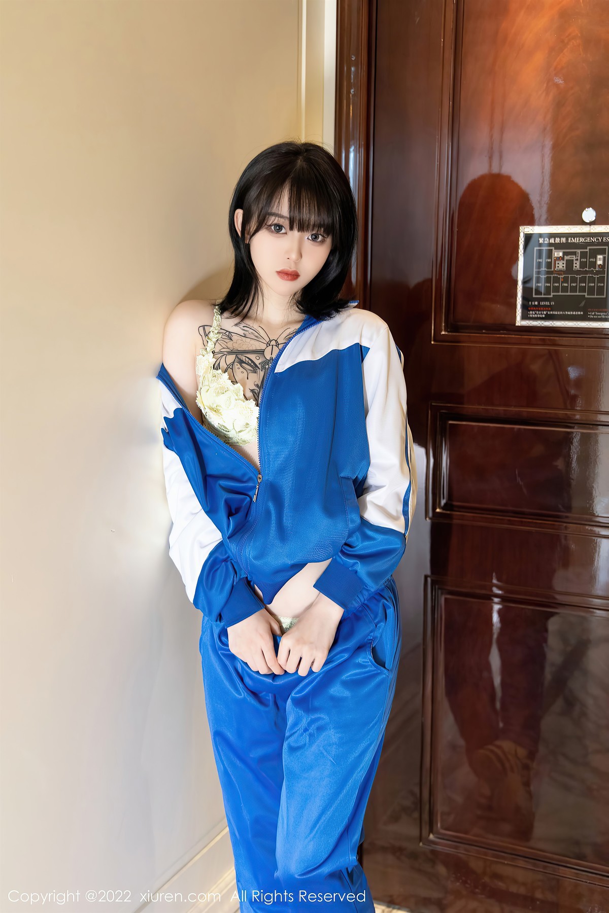 [XiuRen秀人网] No.4838 奶瓶 35