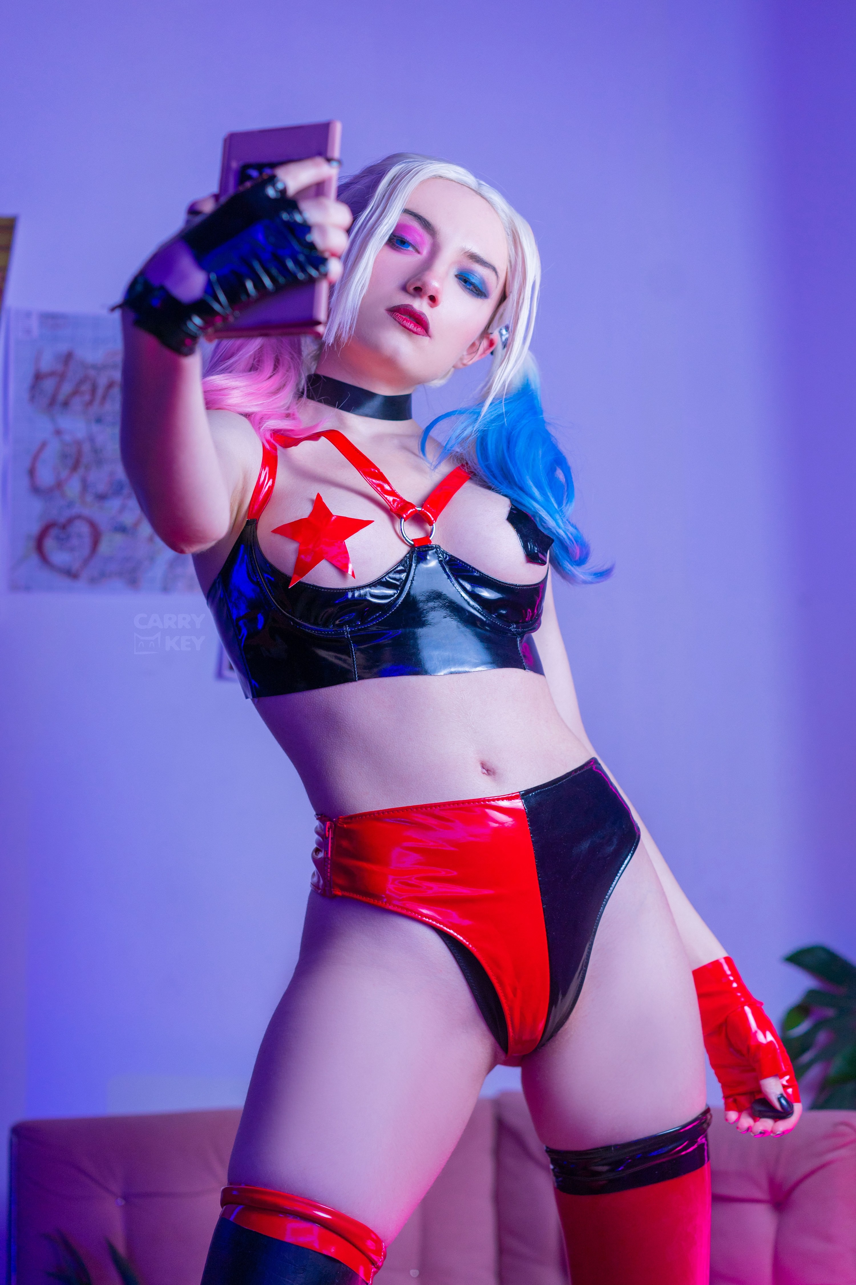 CarryKey - Harley Quinn [99P] 13