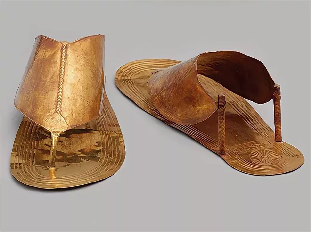 Обувь в древности