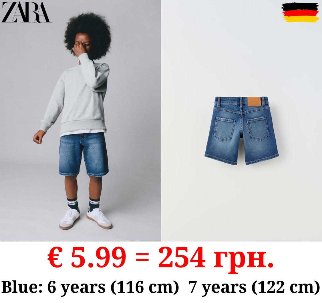 STRAIGHT FIT DENIM BERMUDA SHORTS