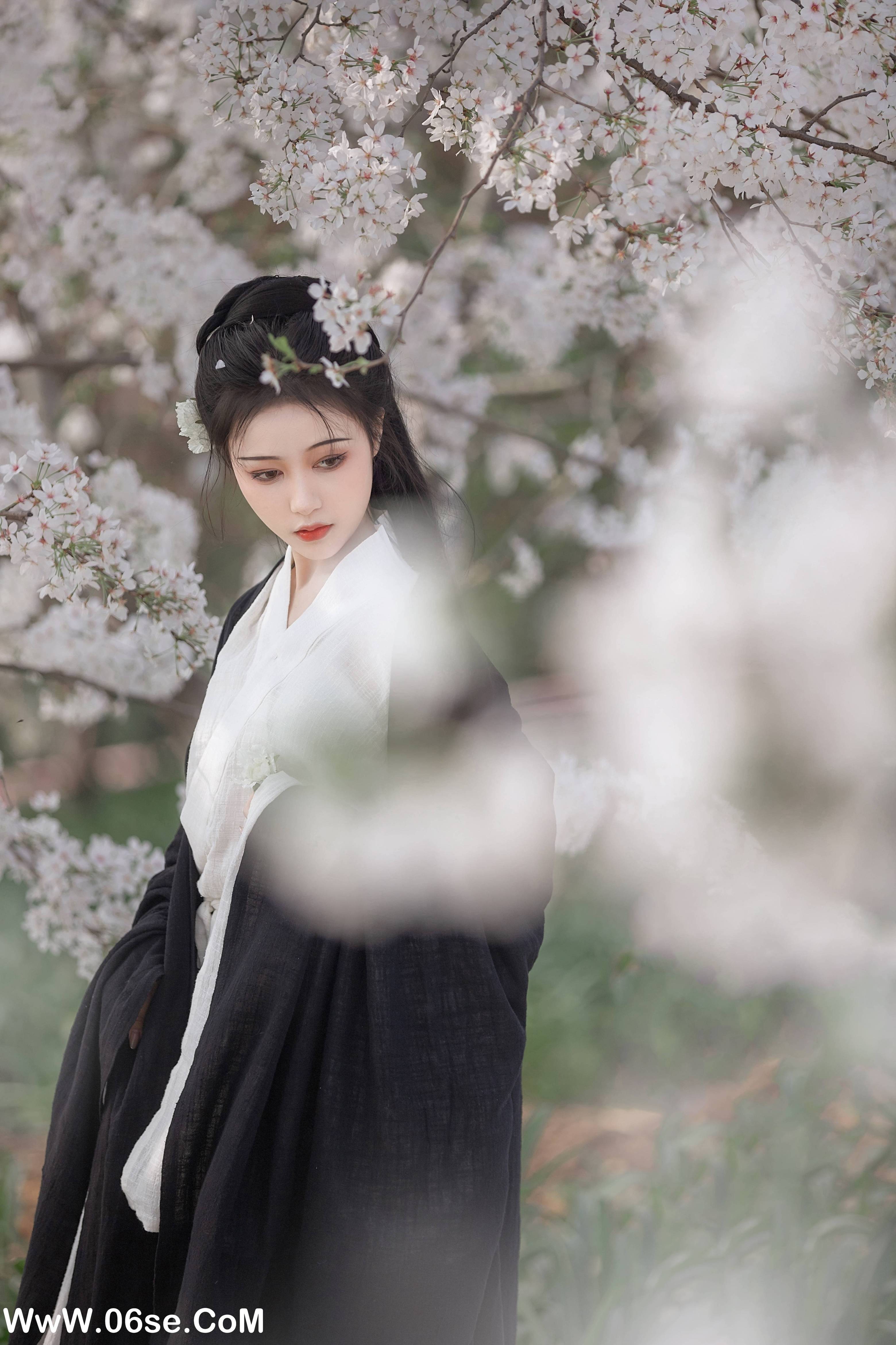 图片[5]-[YITUYU艺图语]2022.08.17 白樱 梨一依[24+1P／256MB]-六色网