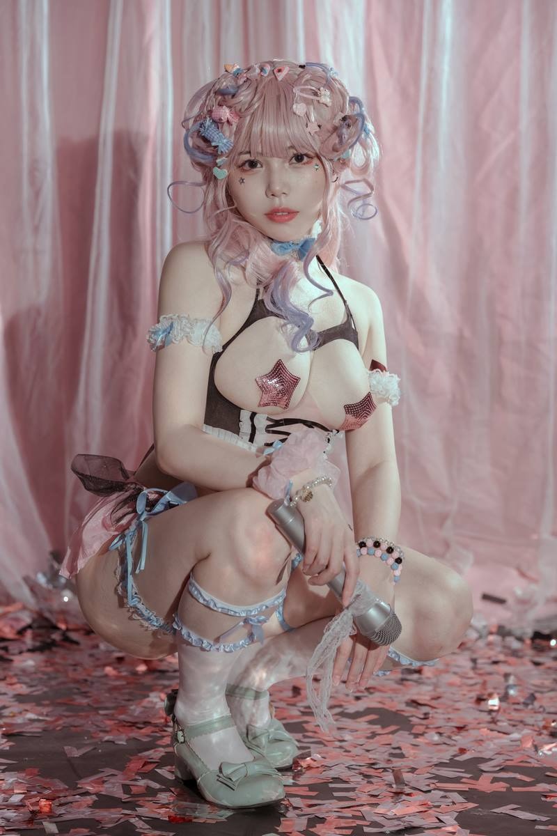 [Cos]七月喵子 - 爱豆 [33P] 15