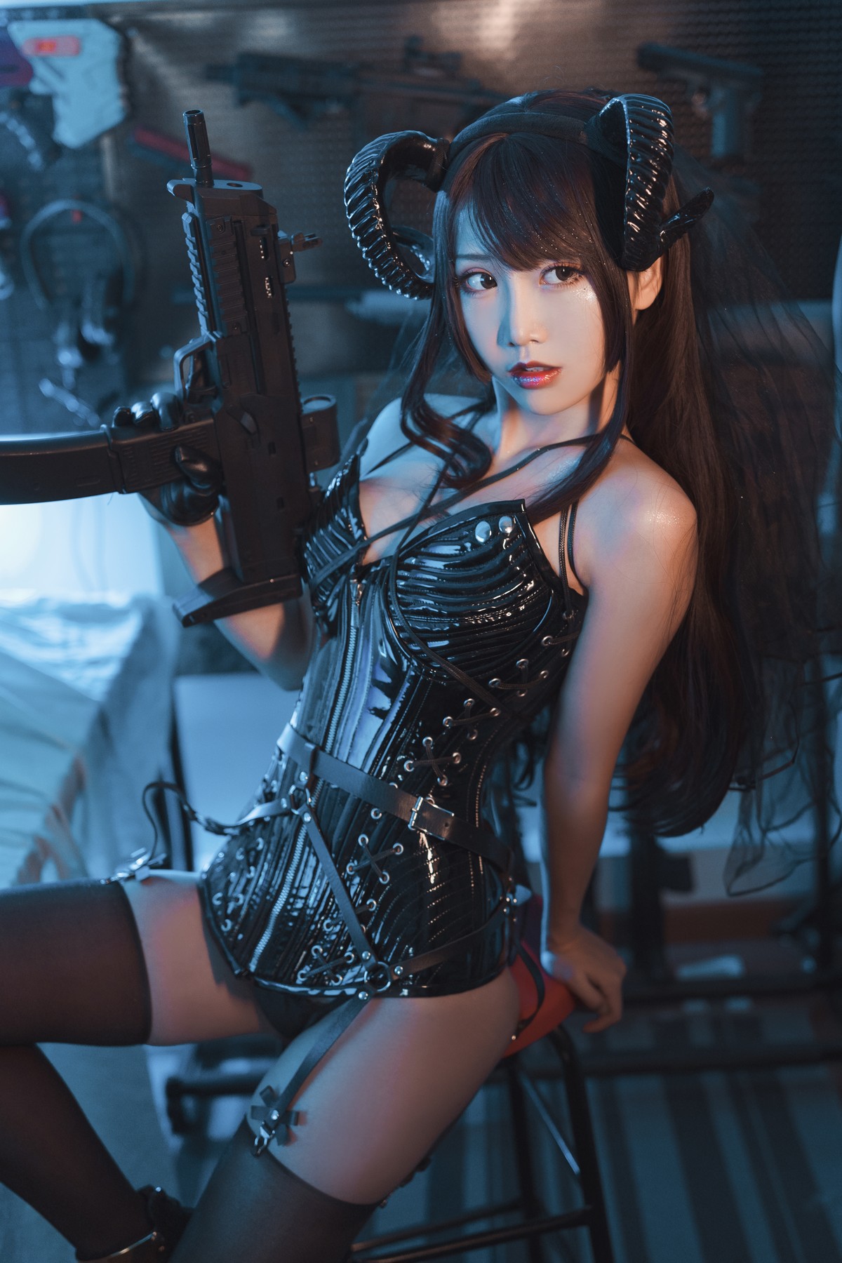 Cosplay 面饼仙儿 束腰魅魔 2