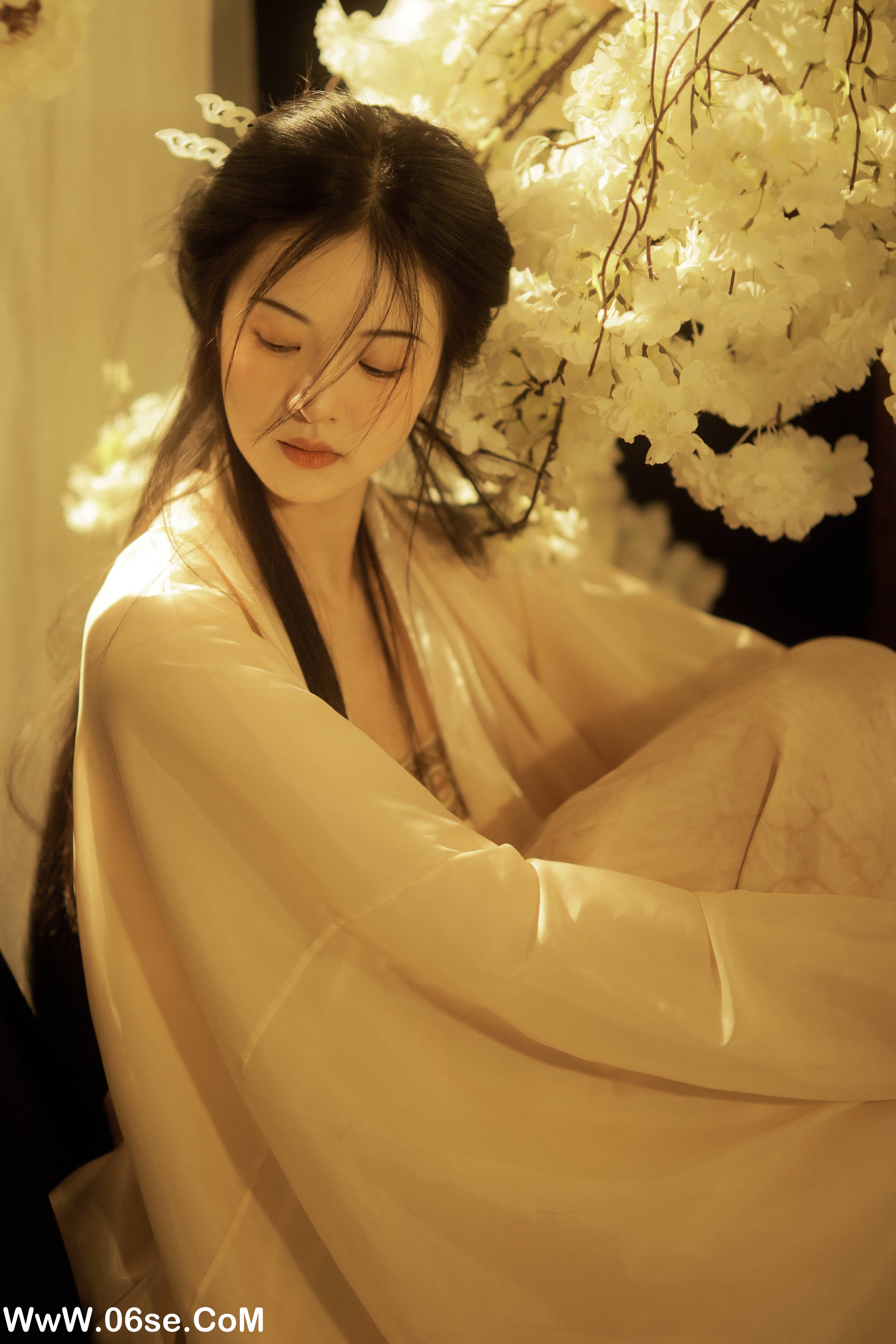 图片[8]-[YITUYU艺图语]2022.11.15 人生若只入初见 泱泱[19+1P／252MB]-六色网