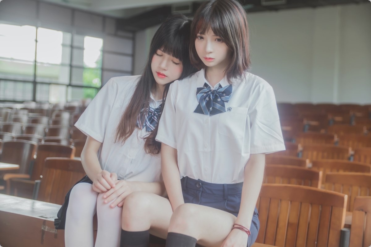 [Cos]桜桃喵疯猫ss - JK百合1[43P] 1
