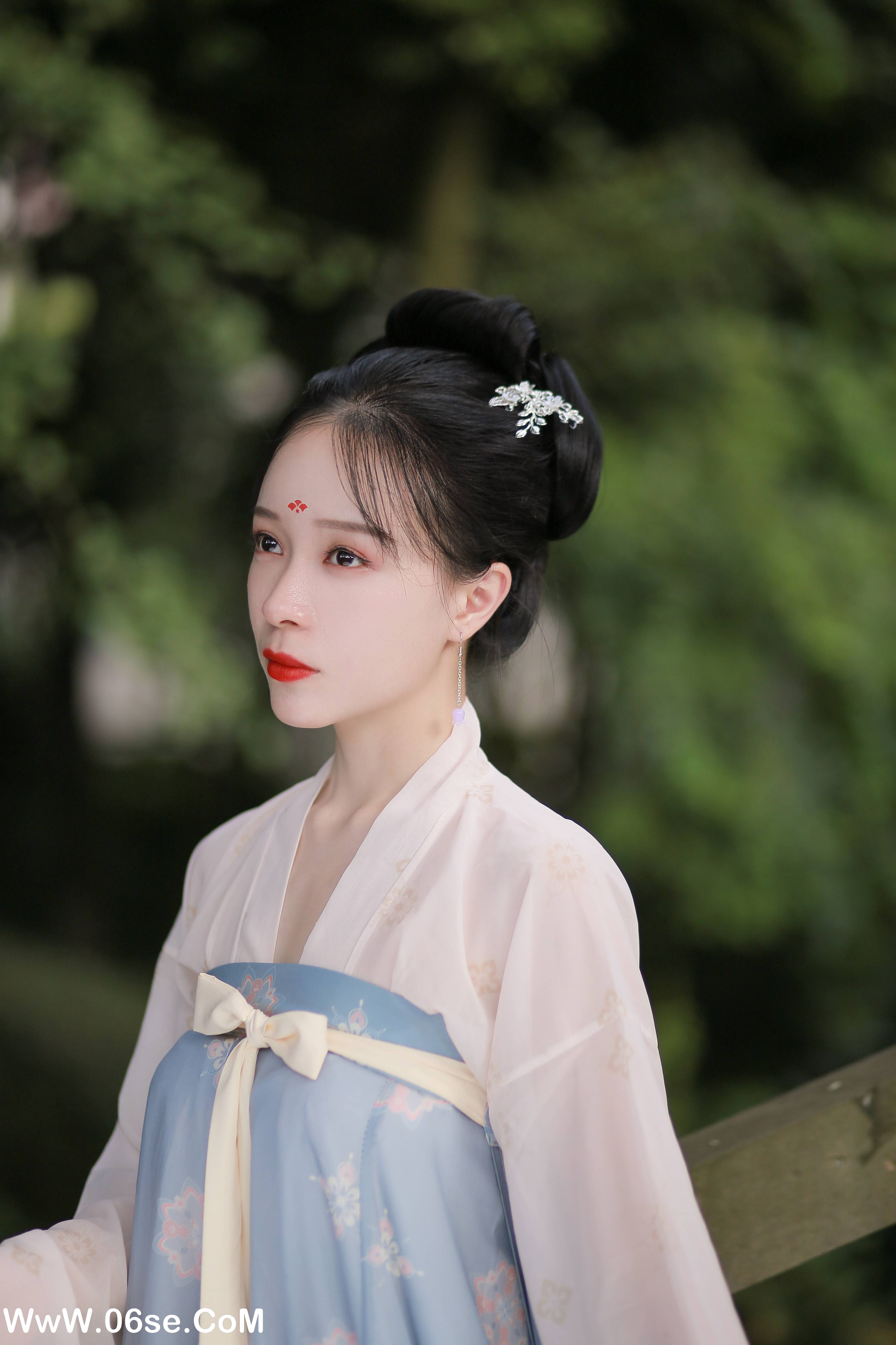 图片[13]-[YITUYU艺图语]2022.01.18 蝶恋花 花泽阮阮[+1P／MB]-六色网