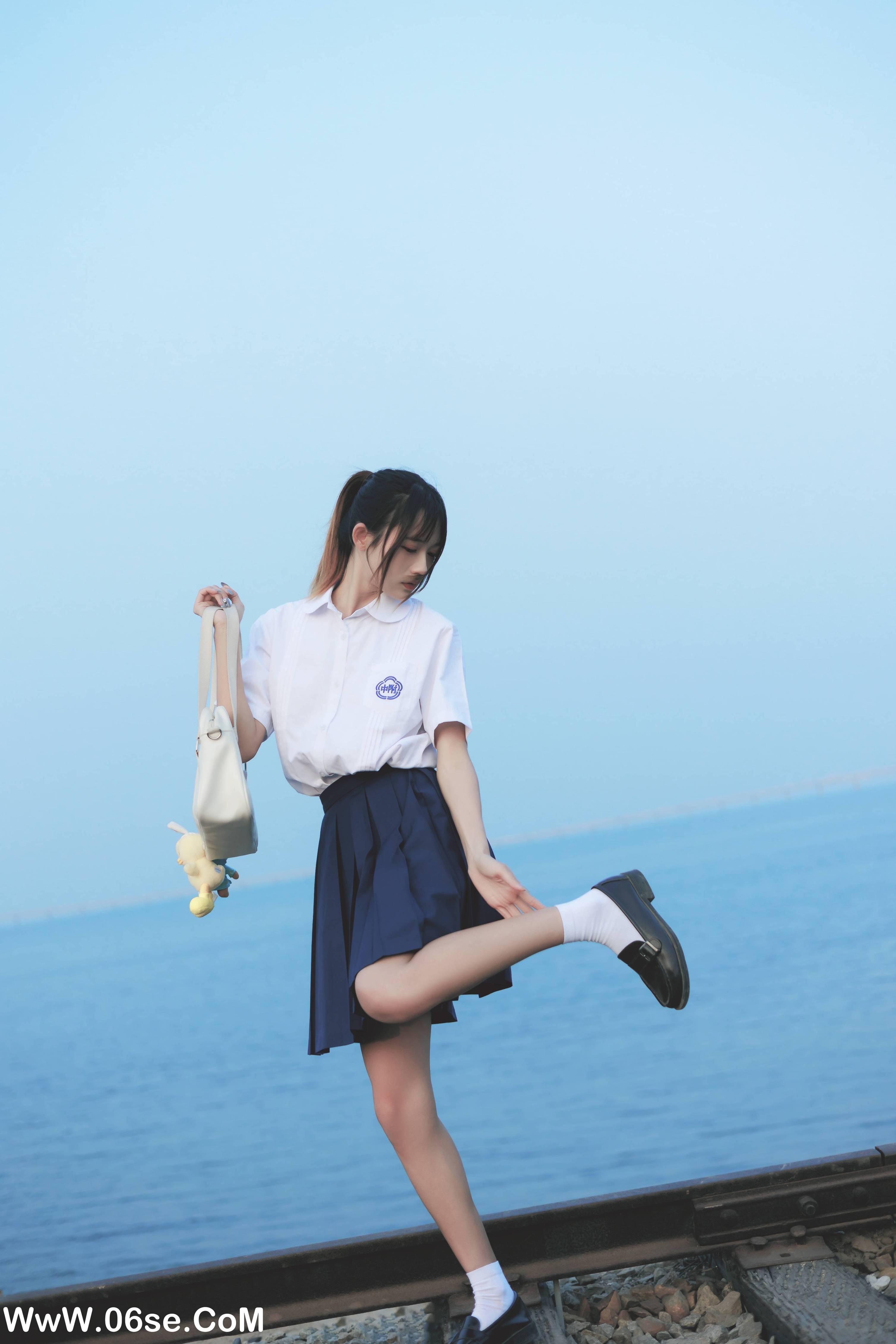 图片[12]-[YITUYU艺图语]2022.06.28 海风的声音 兔子Zzz不吃胡萝卜[39P-306.9M]-六色网