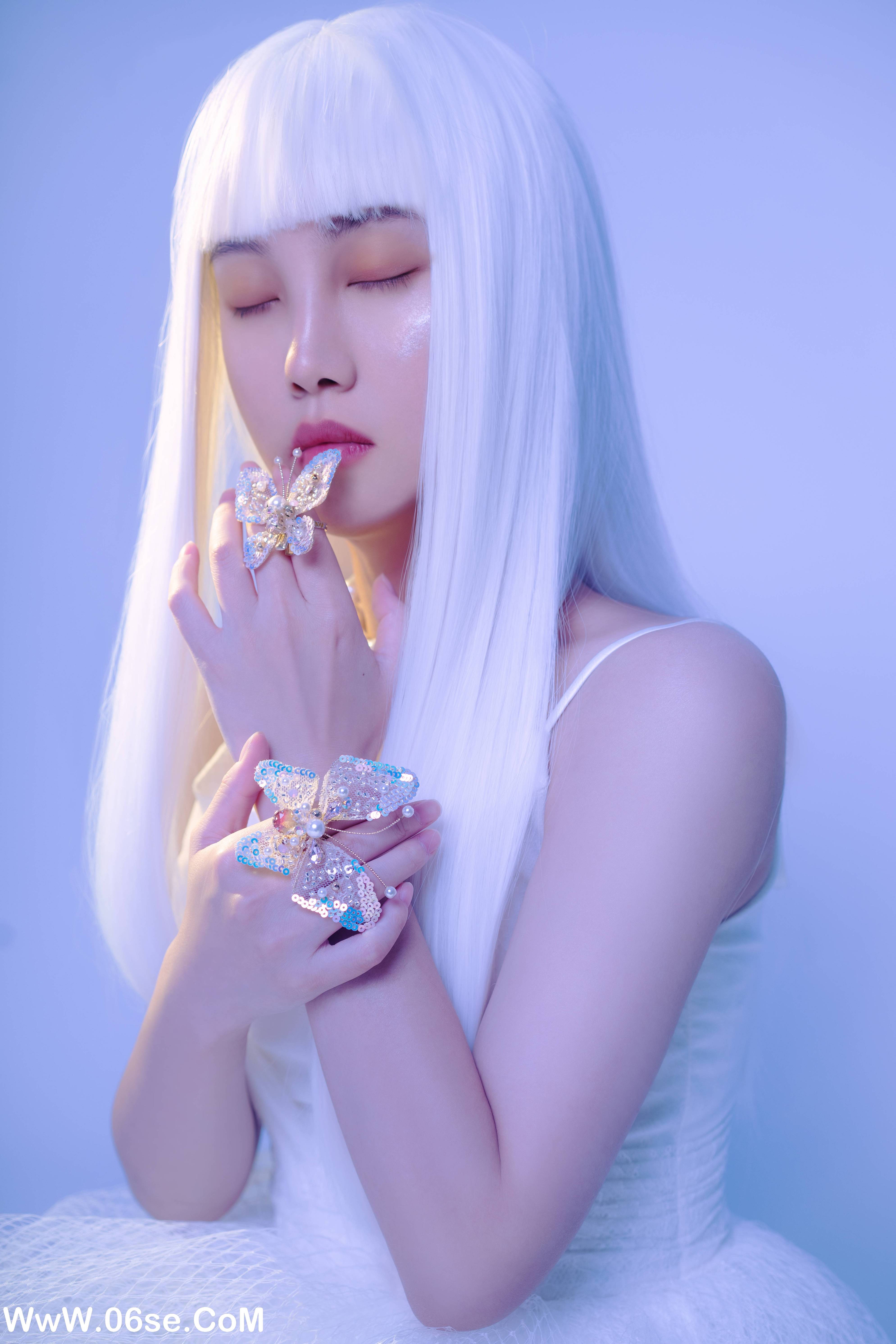 图片[17]-[YITUYU艺图语]2022.12.26 白梦之茧 里奈Riina[21+1P／282MB]-六色网