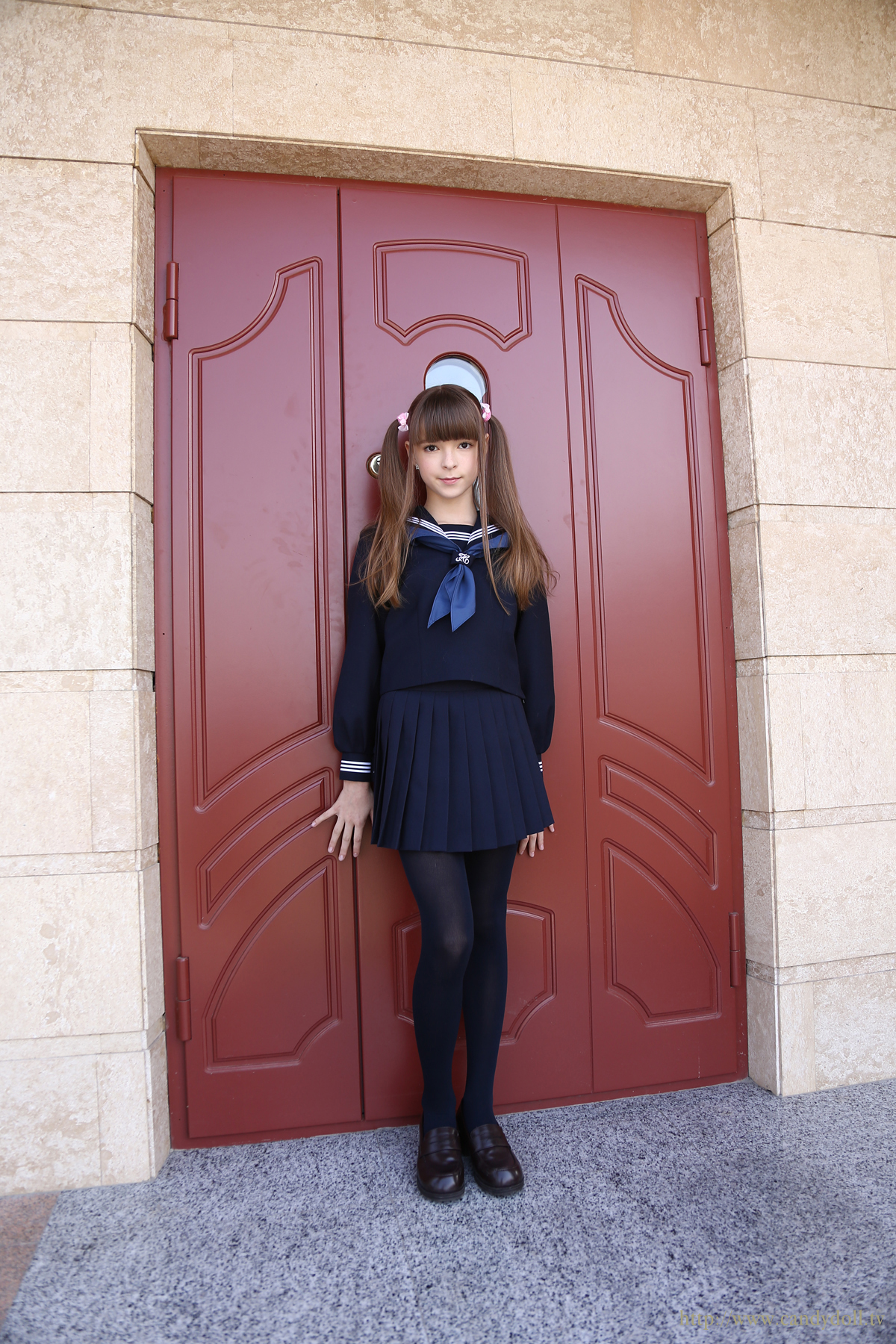 [Image: c98433064323243ebeea8.jpg]