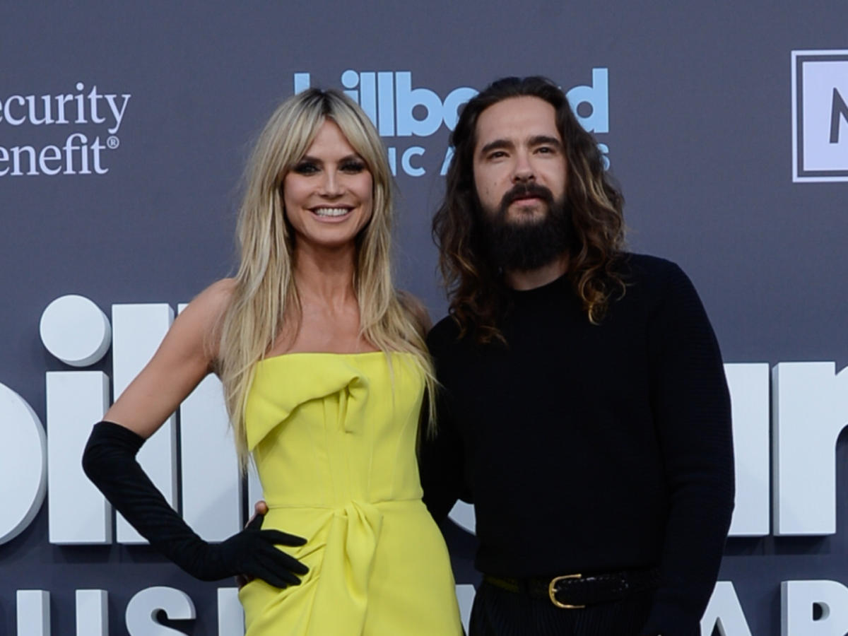 Heidi Klum Distracts Work-From-Home Husband Tom Kaulitz in a Tiny Black ...