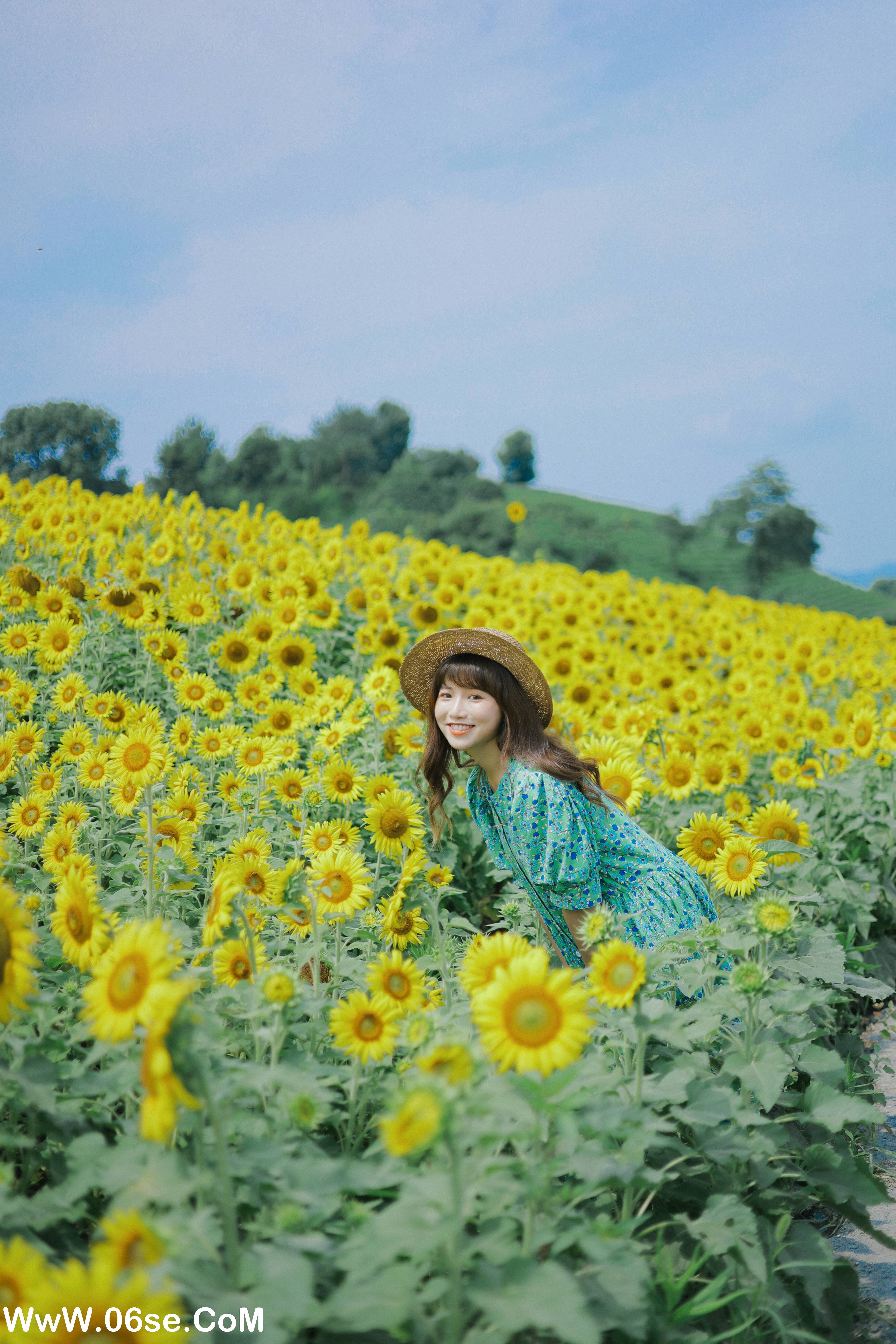 图片[22]-[YITUYU艺图语]2022.07.12 向日葵的夏日 蓝胖子-[32+1P／227MB]-六色网