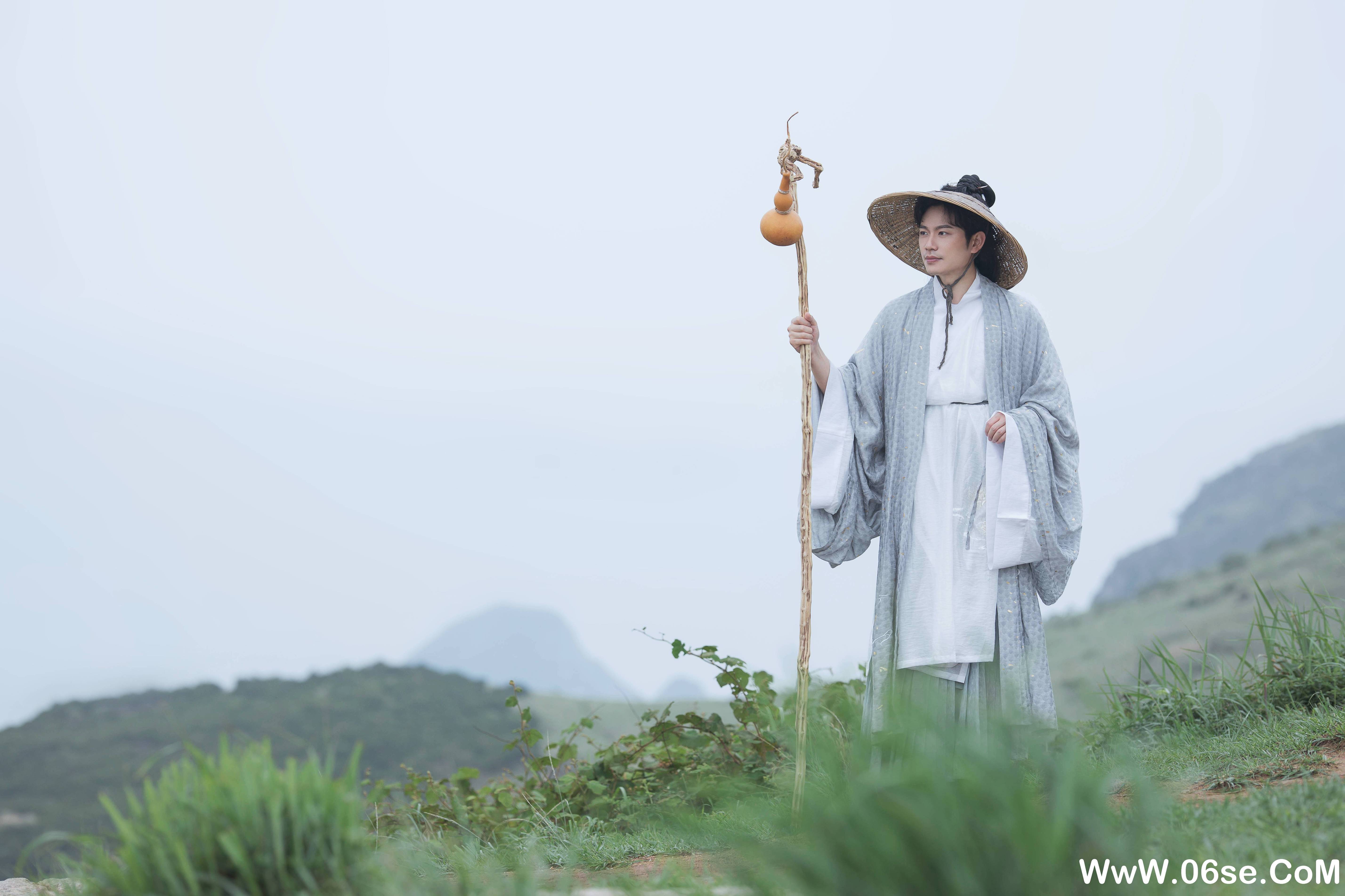 图片[3]-[YITUYU艺图语]2021.09.16 有所思 五色石南叶[28+1P／266MB]-六色网