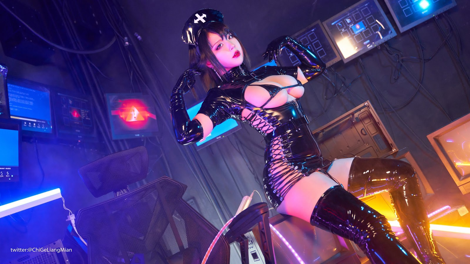Cosplay 皮皮奶可可爱了啦 黑暗护士 3