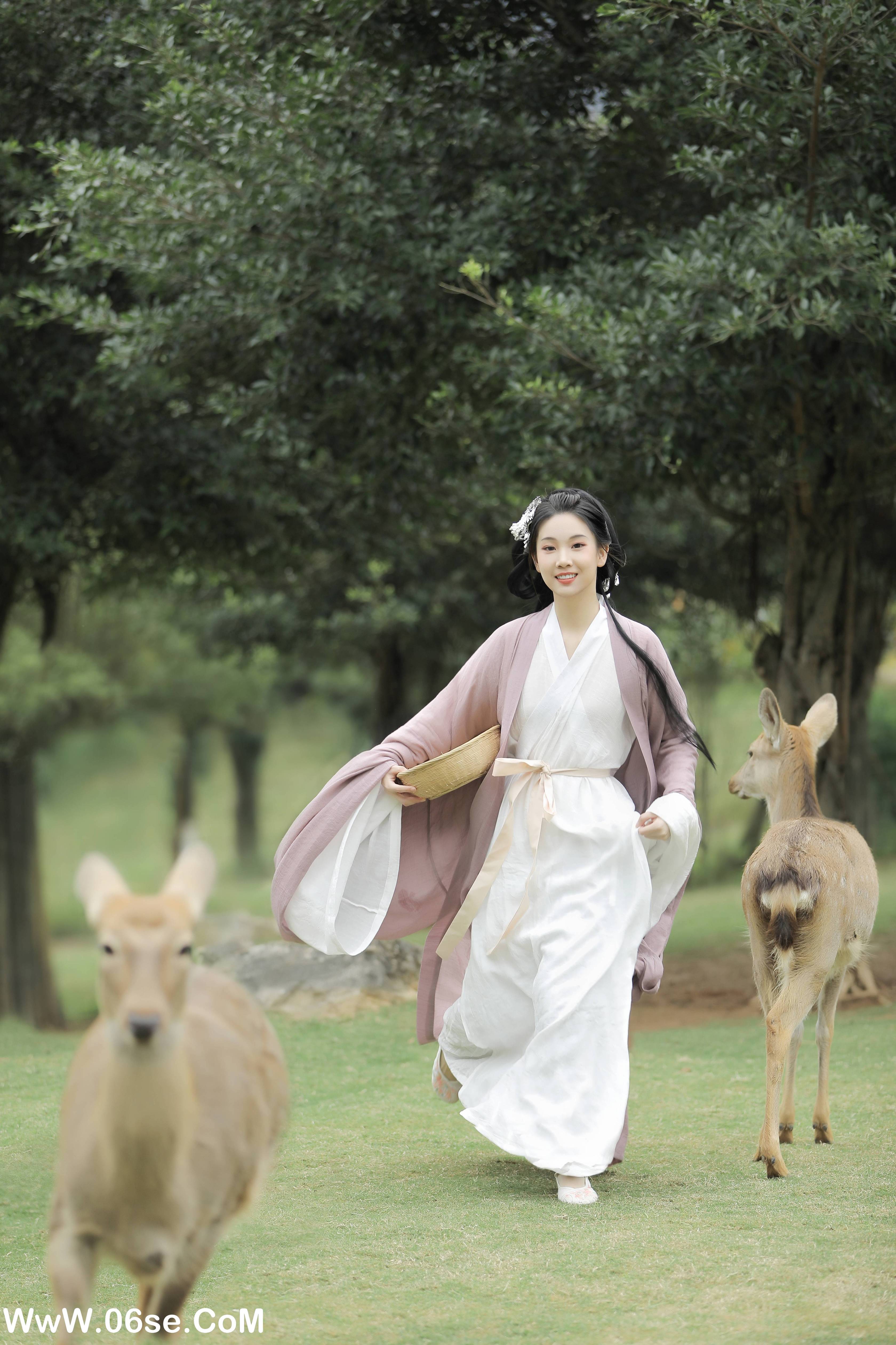 图片[13]-[YITUYU艺图语]2022.06.27 春风十里 芝芝琪[22P-243M]-六色网