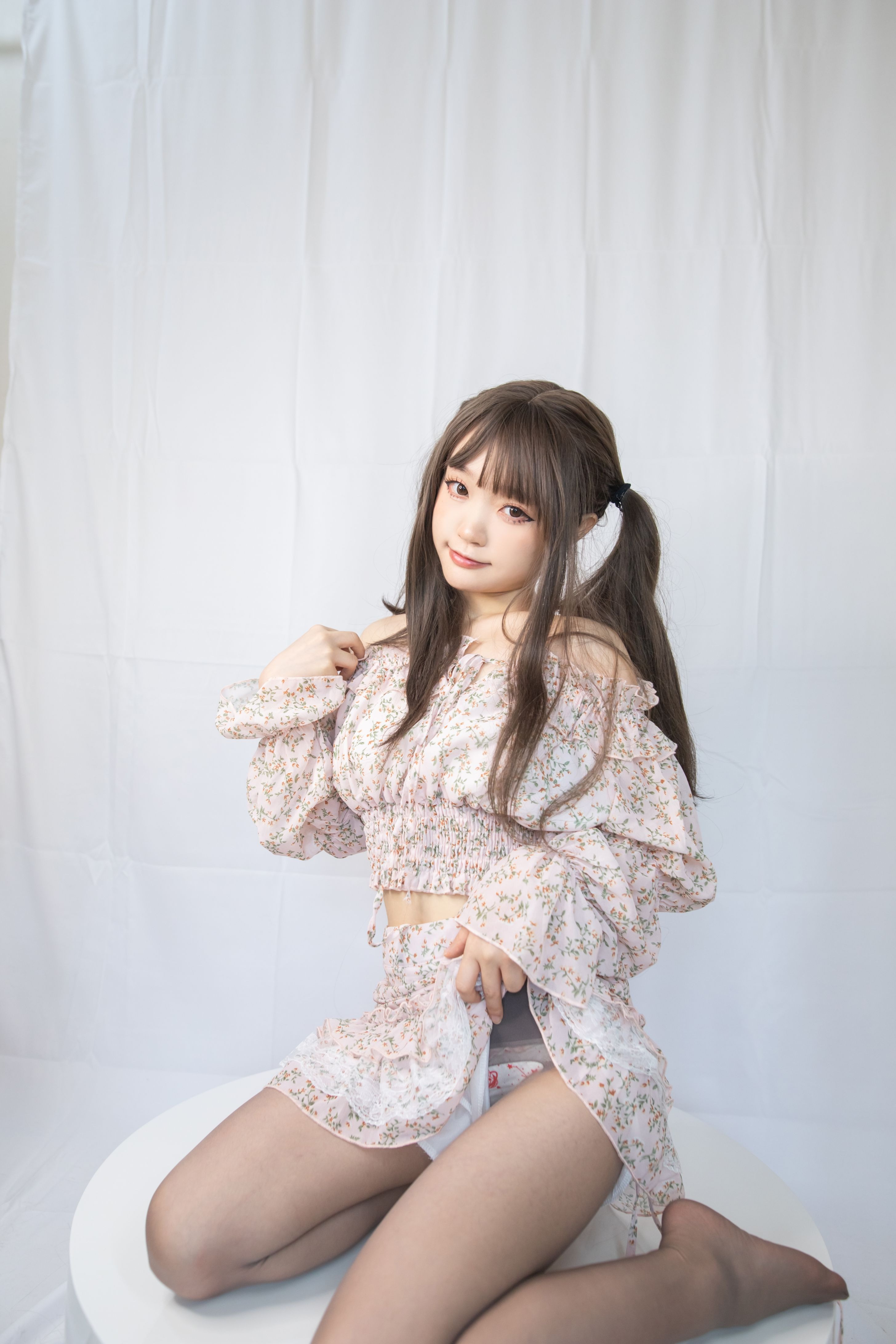 神沢永莉 - 灰丝花裙子 [26P 218MB] 20