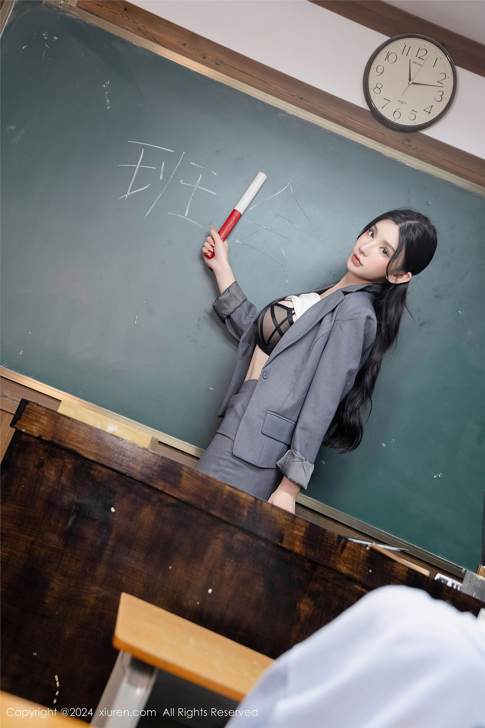 图片[37]-[XIUREN秀人网] 2024.03.08 NO.8204 周于希Sally-六色网