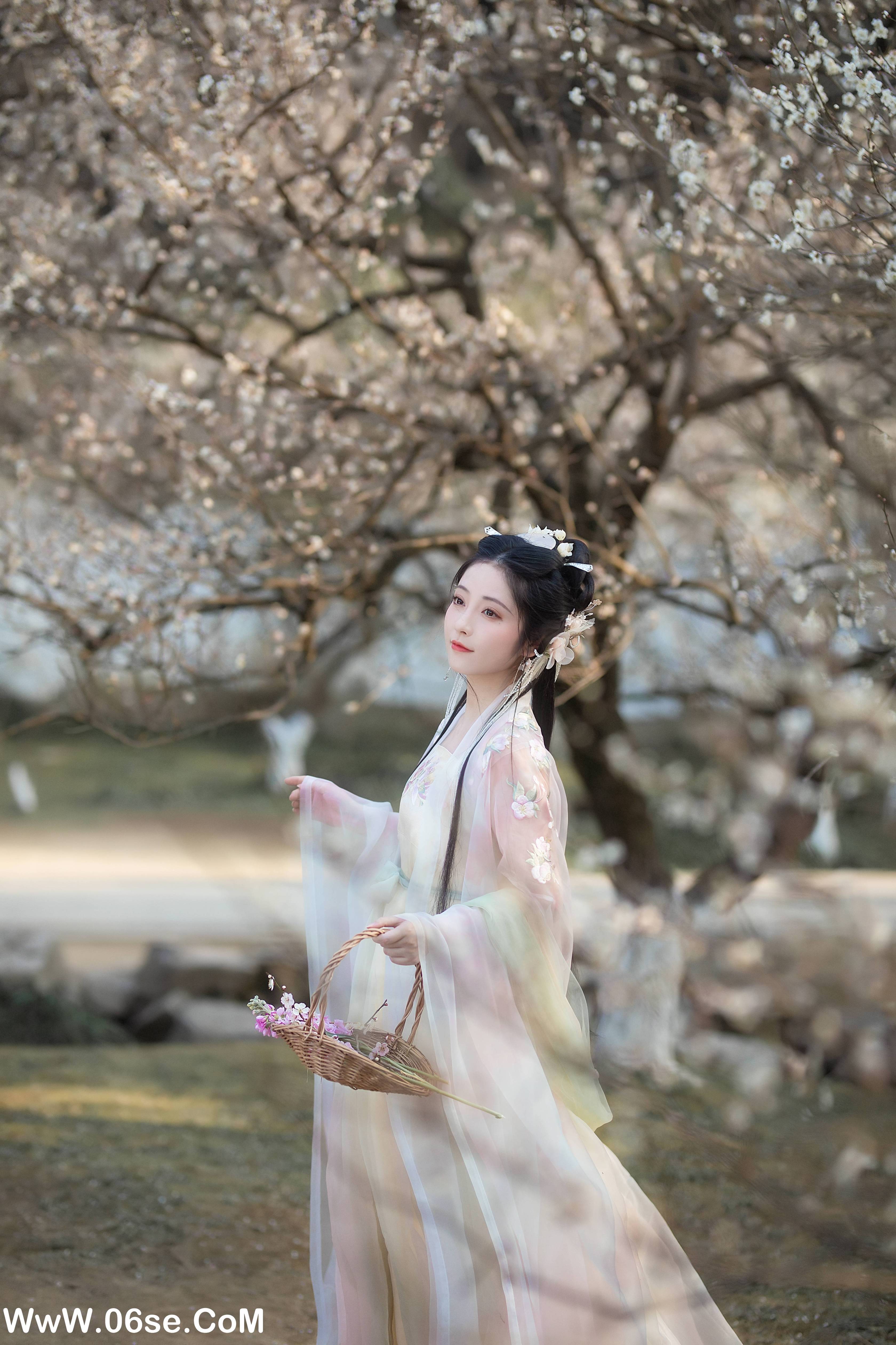 图片[22]-[YITUYU艺图语]2022.06.04 暗香 小温暖想要个大太阳[22P-374.38MB]-六色网