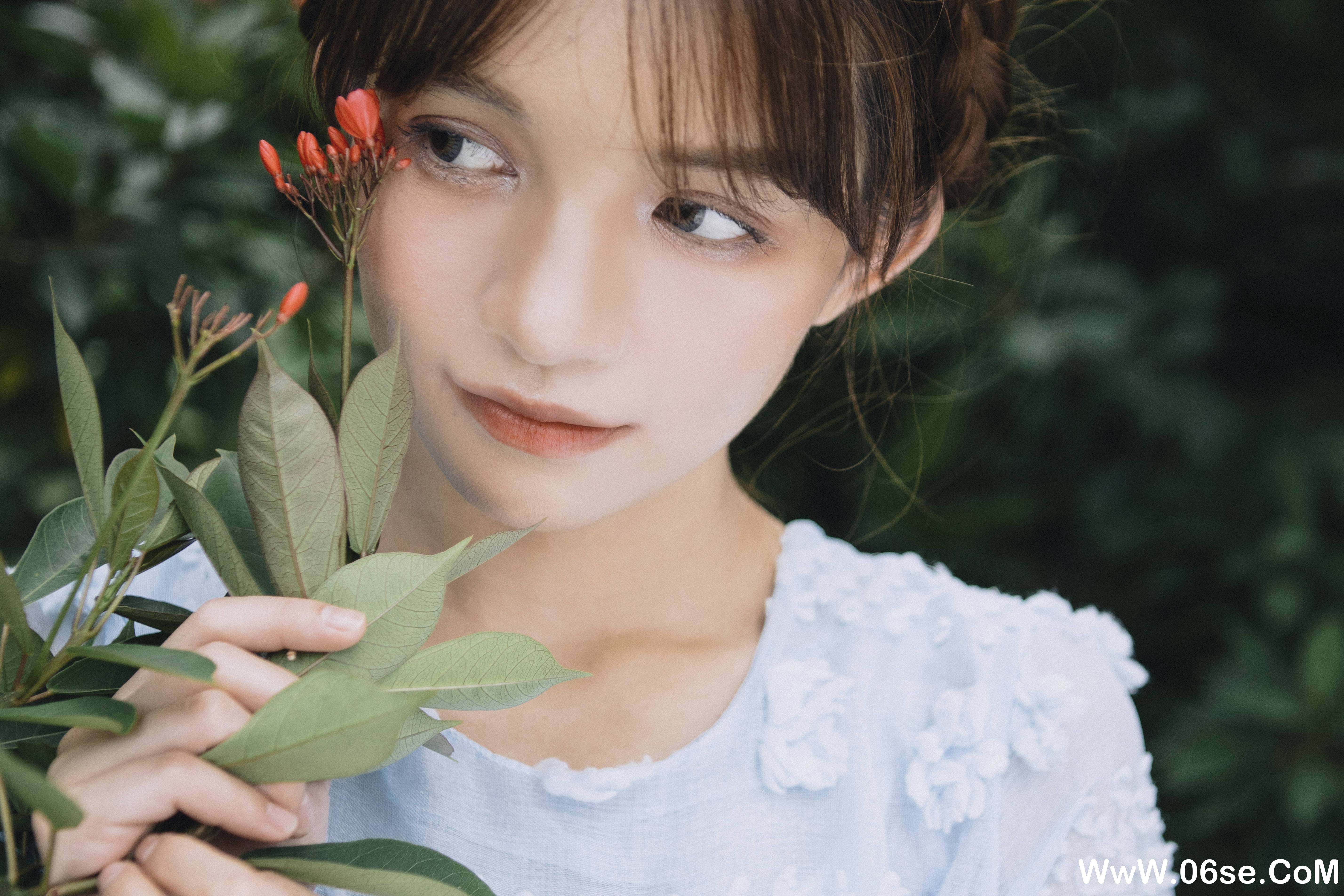 图片[27]-[YITUYU艺图语]2021.08.20 花都开好了 于斯[27P／522MB]-六色网