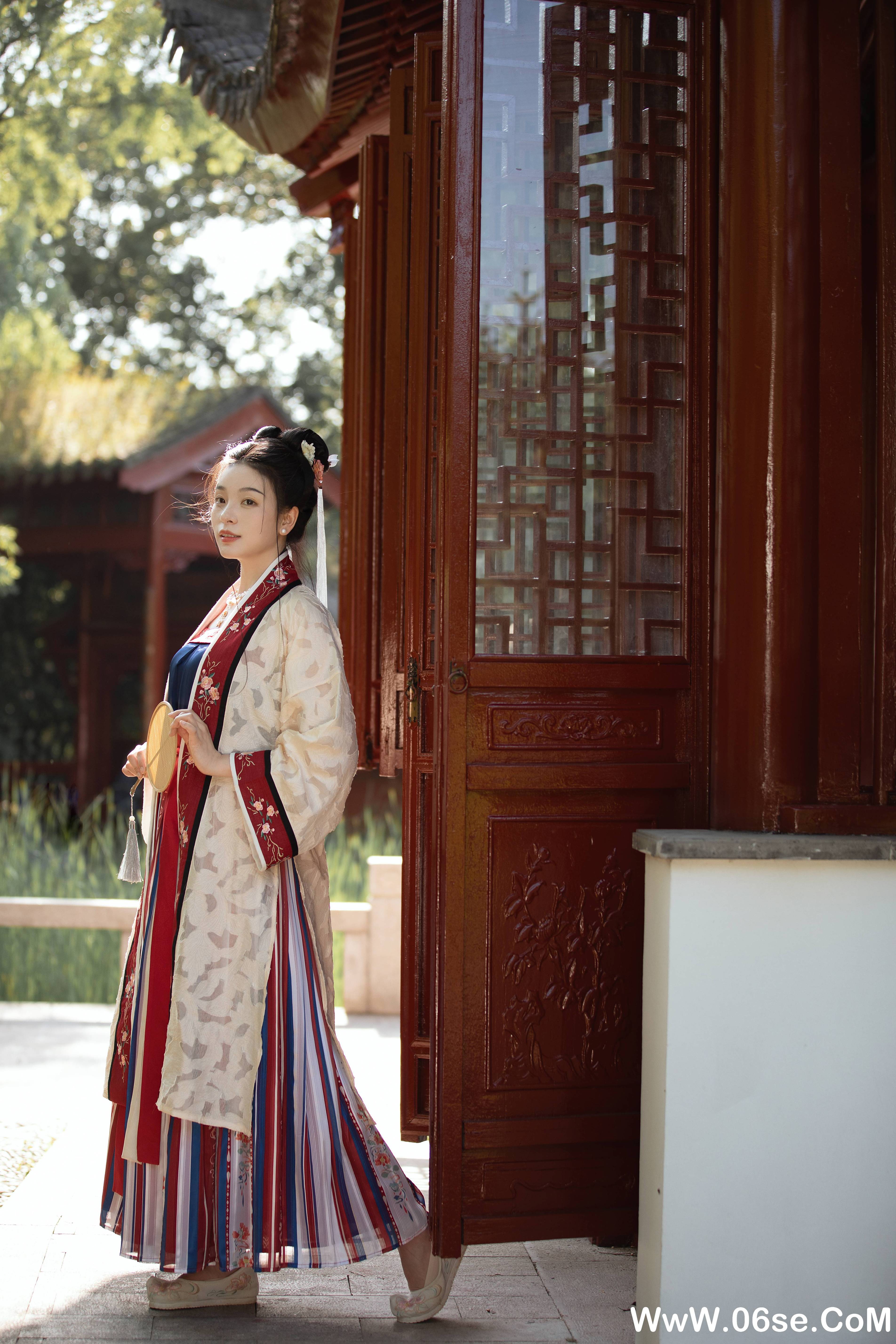 图片[8]-[YITUYU艺图语]2021.08.27 小园游记 肖肖[25+1P／438MB]-六色网