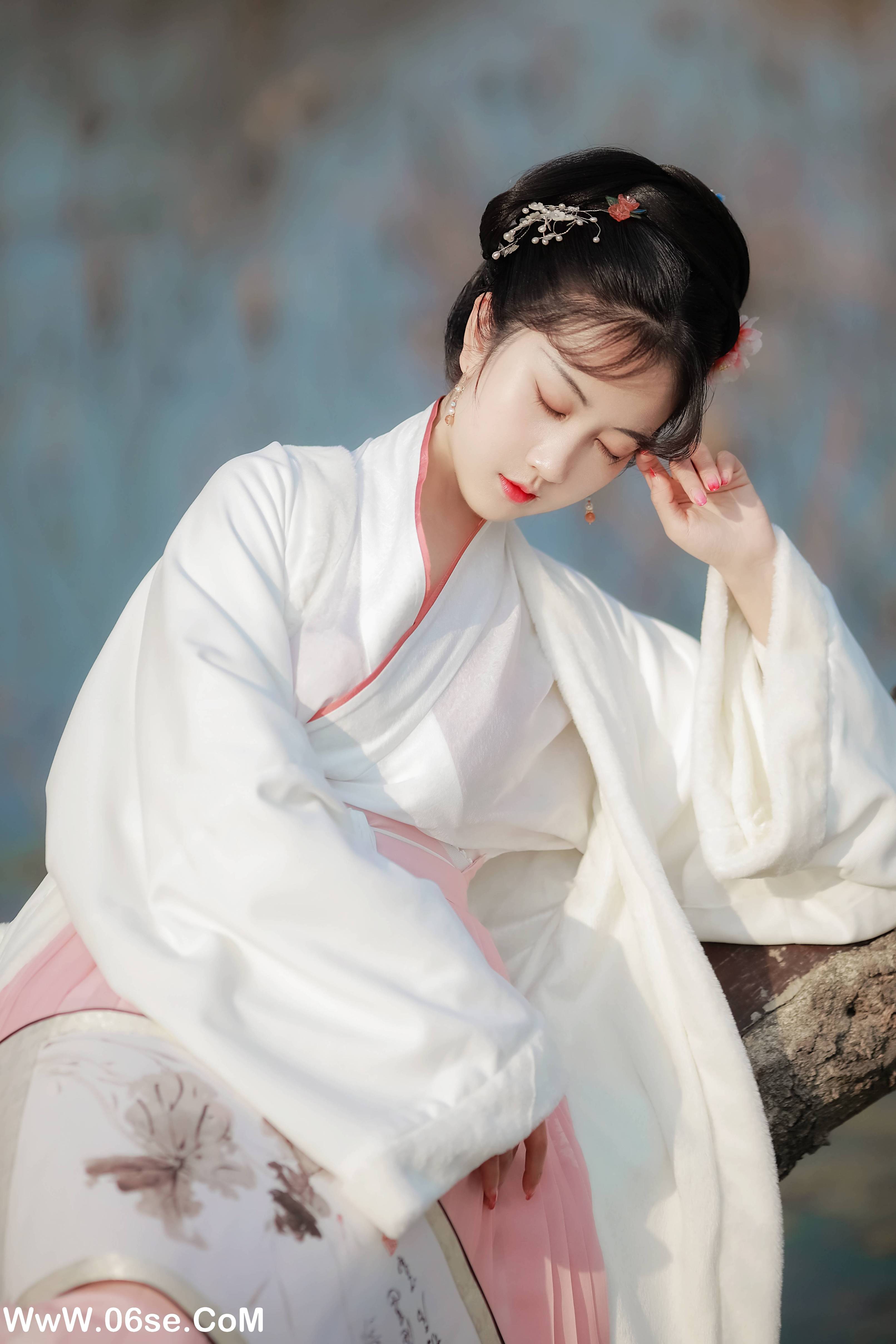 图片[6]-[YITUYU艺图语]2022.05.28 知否 令花羽[22P-223.86MB]-六色网