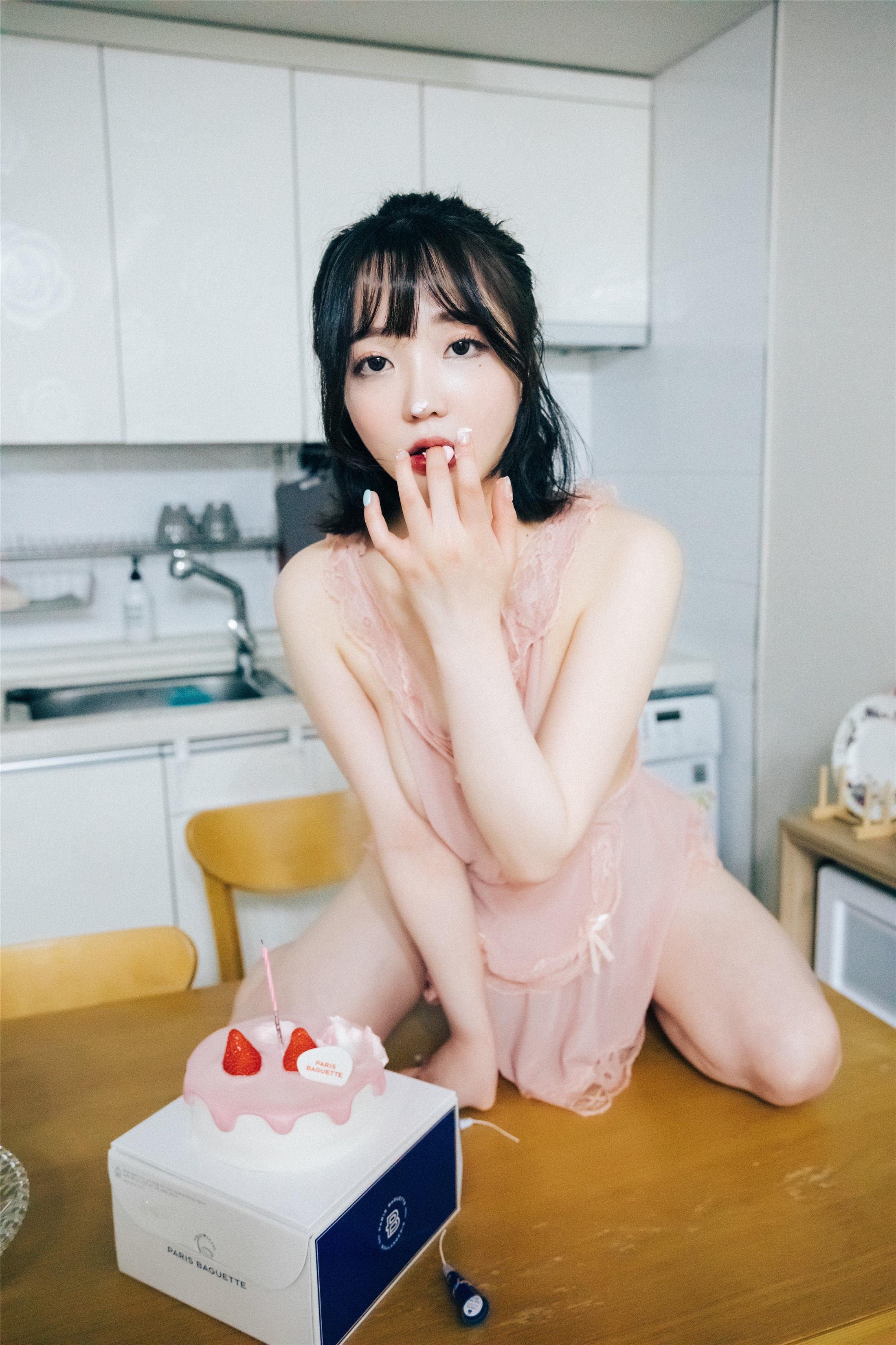 [Loozy] Son Ye-Eun (손예은) - Happy Birthday 132P 84