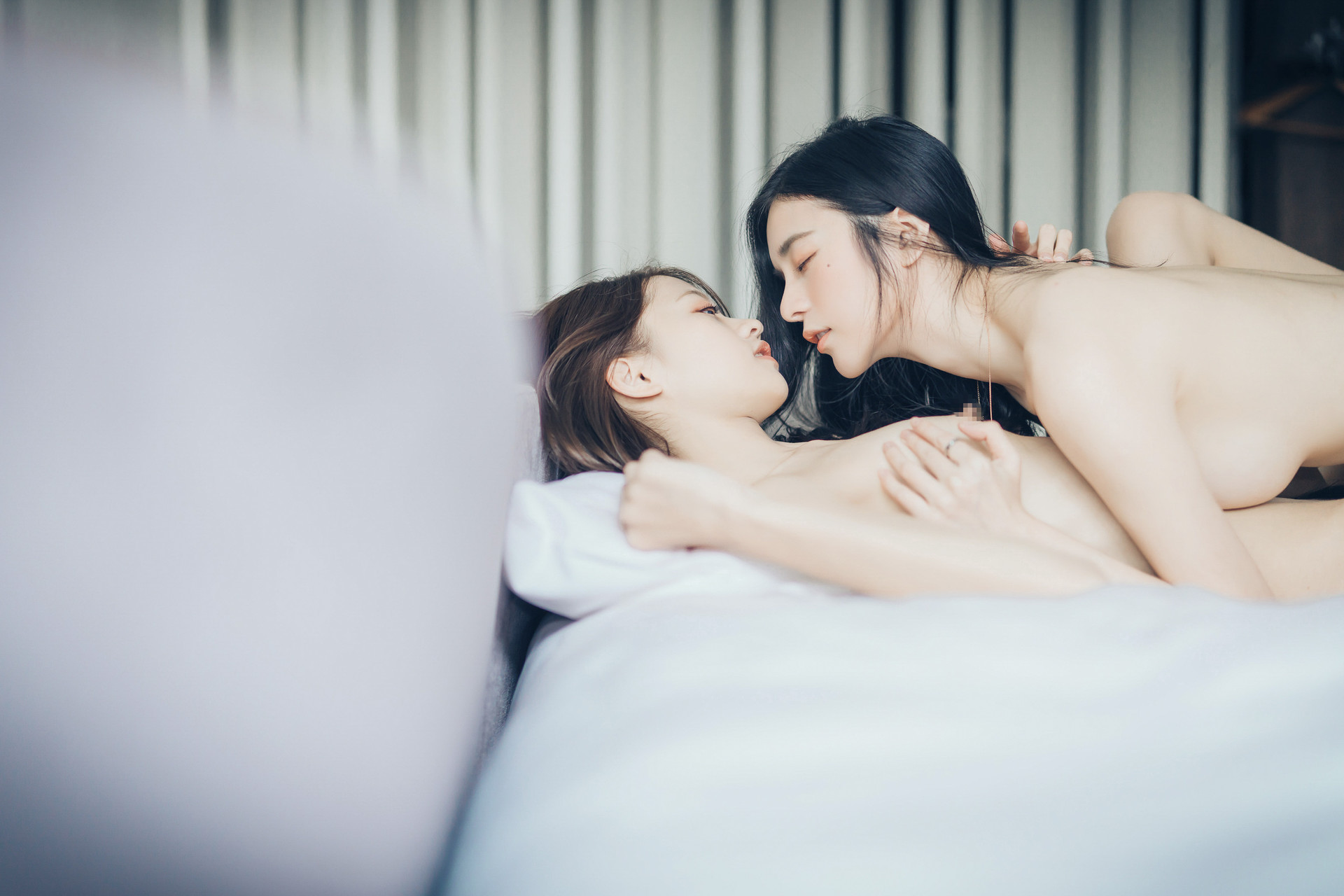 JVID精品 好色蘿莉妍妍X巨乳御姊辰辰❤️ 百合開發初體驗 Vol.01 61