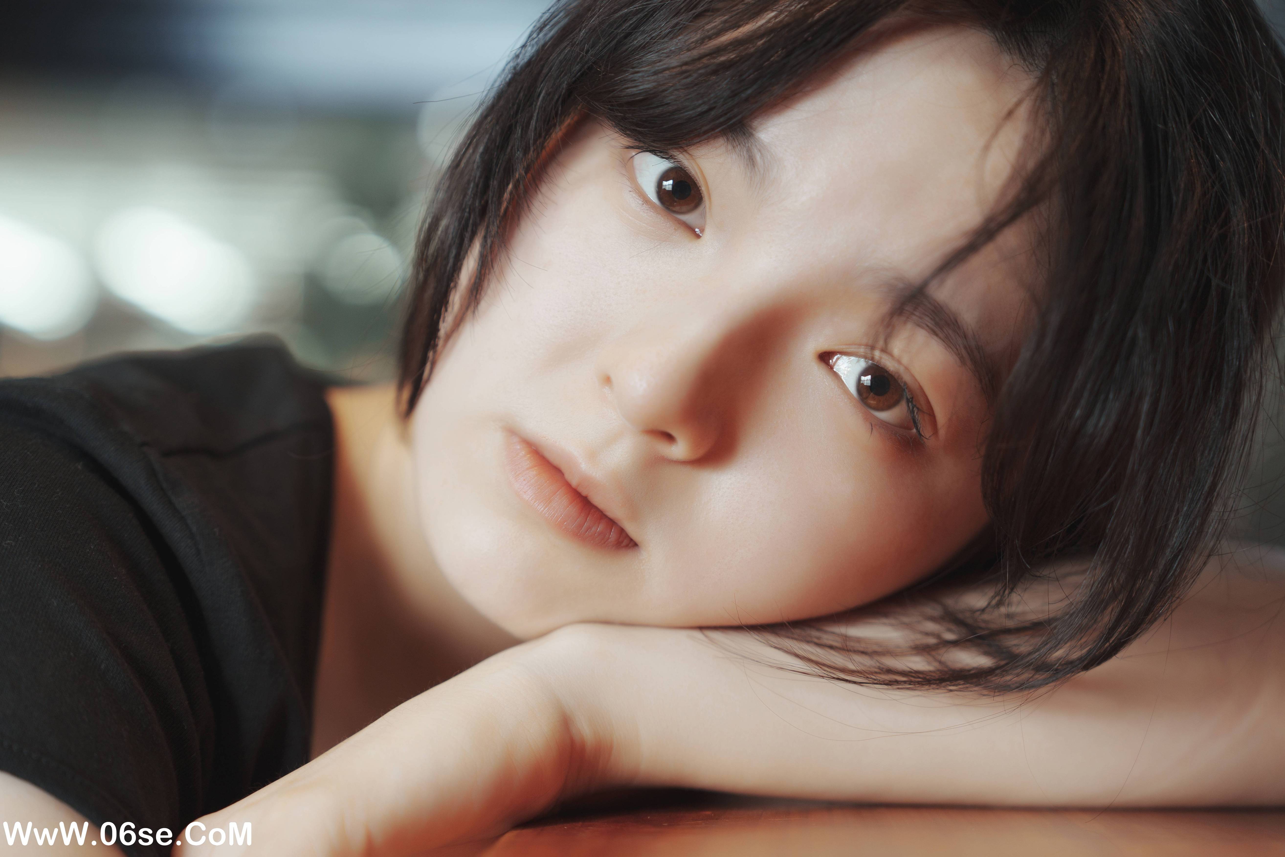 图片[3]-[YITUYU艺图语]2022.09.11 咖啡屋里的素颜女孩 dudu[31+1P／294MB]-六色网