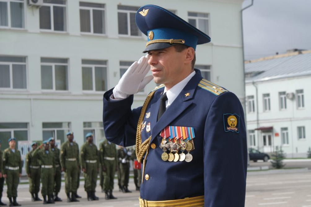 Начальник рязанского училища высшего воздушно десантного