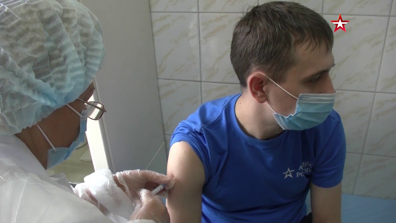 Вакцинация от коронавируса прошла у военнослужащих Хабаровска