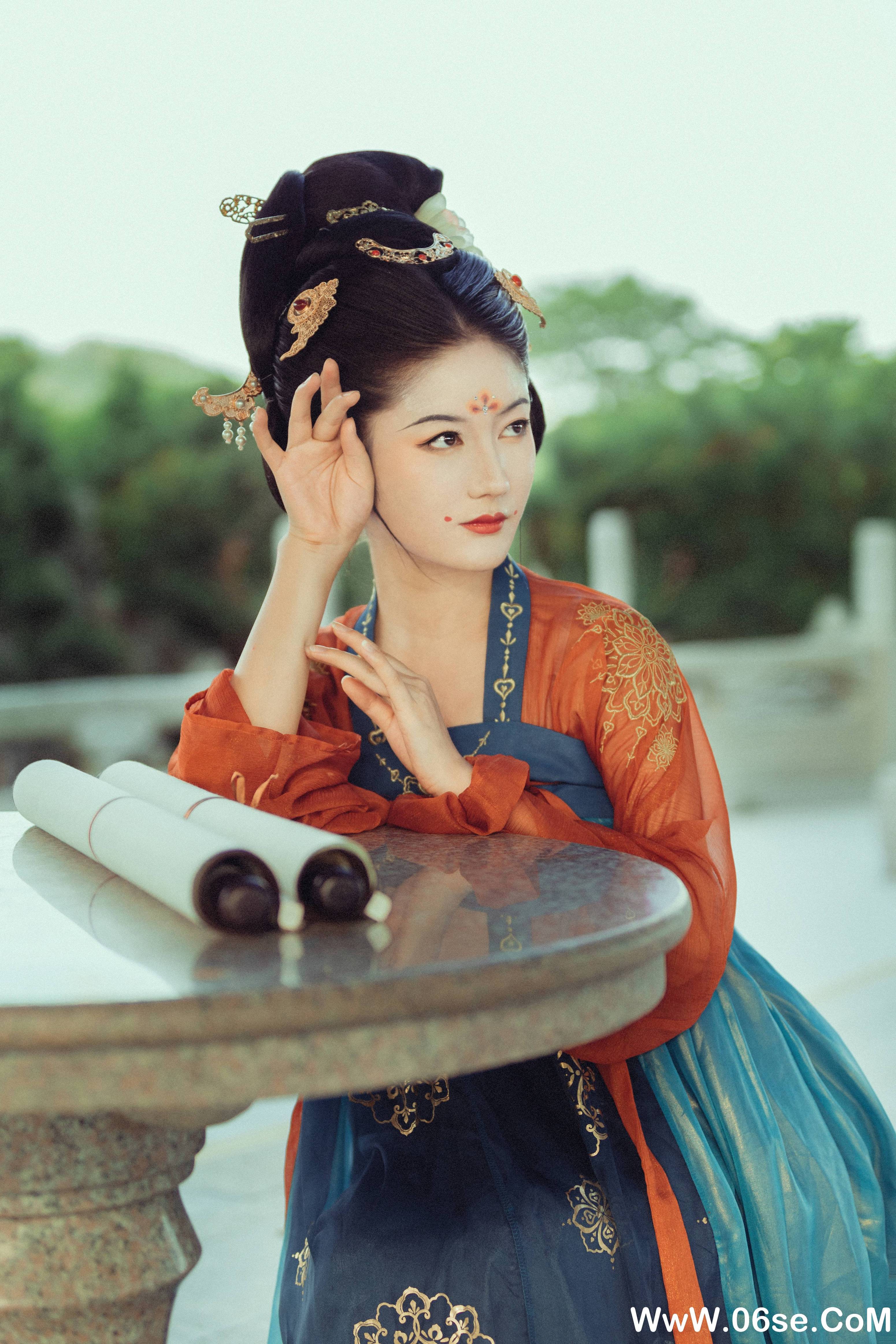 图片[16]-[YITUYU艺图语]2021.10.09 美人行 梦南[22+1P／425MB]-六色网