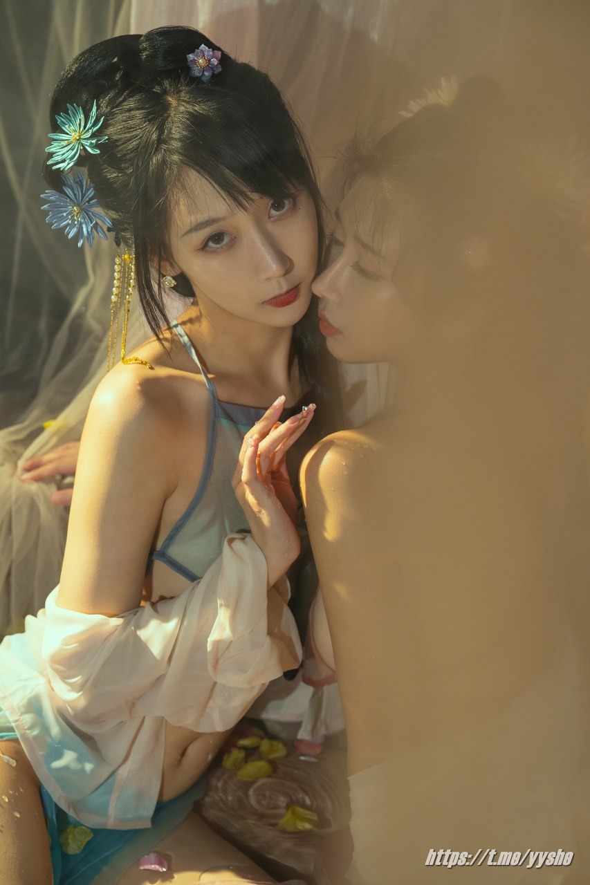 云溪溪 - 奶桃 水池 [42P+1V] 37