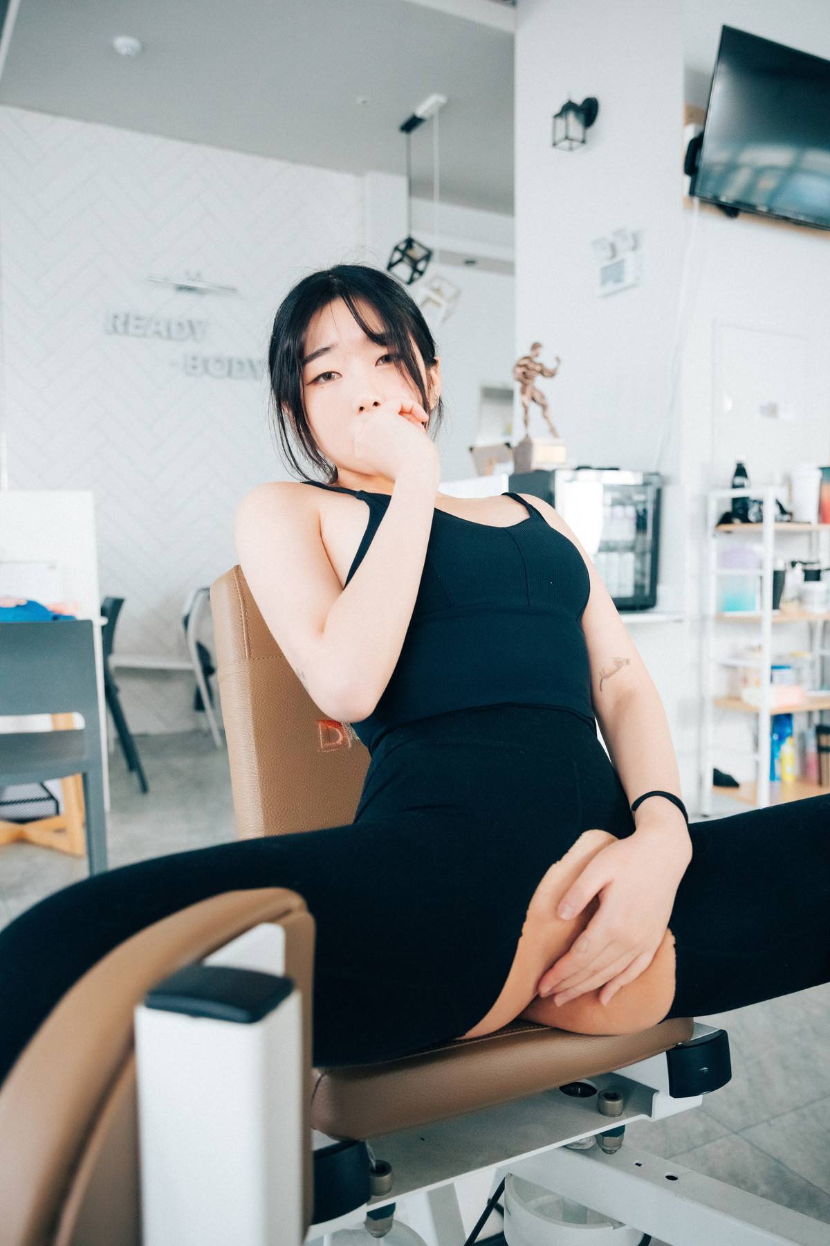 Sonson 손손, [Loozy] Personal Trainer Set.01 19