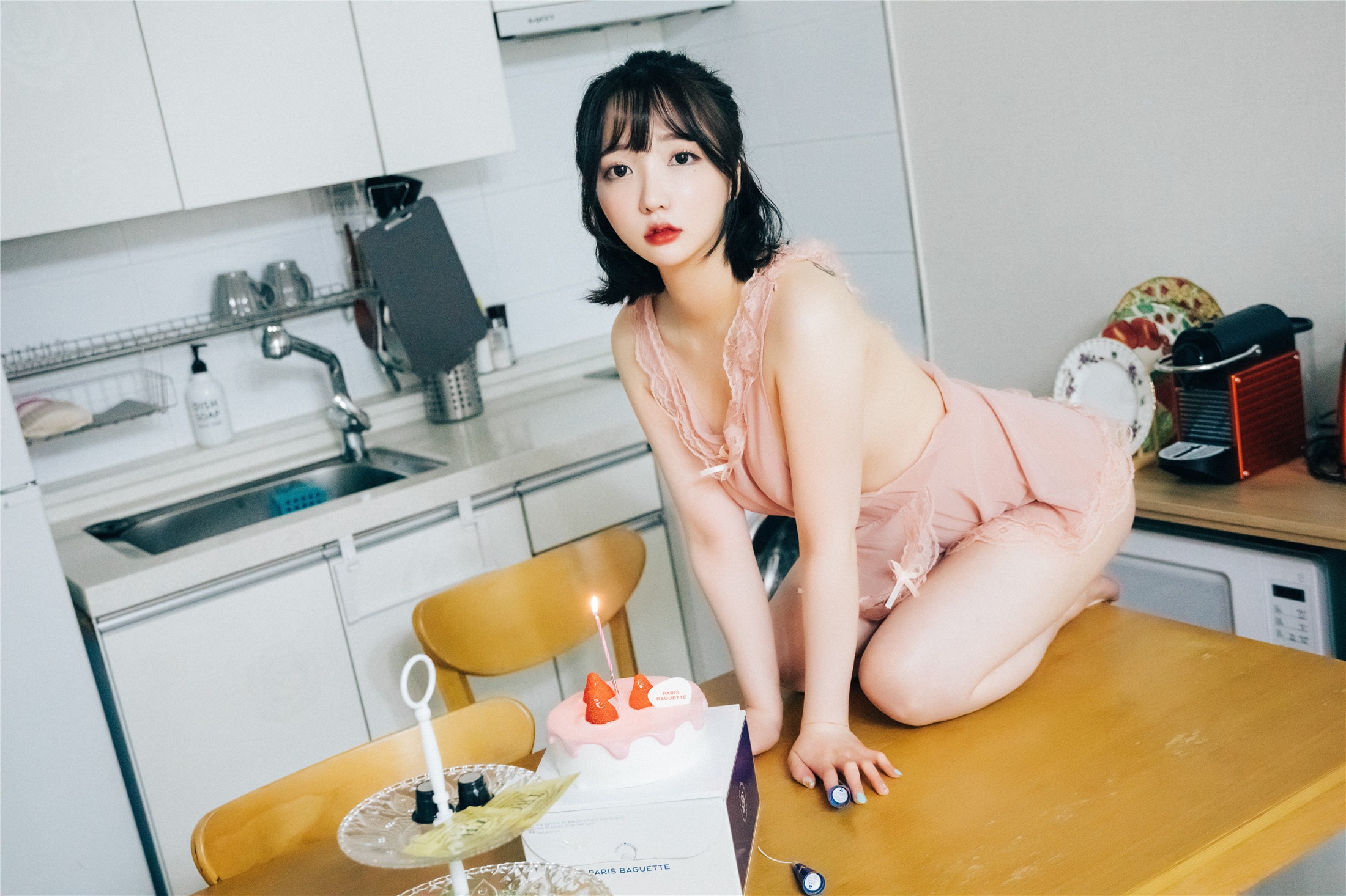 [Loozy] Son Ye-Eun (손예은) - Happy Birthday 132P 59
