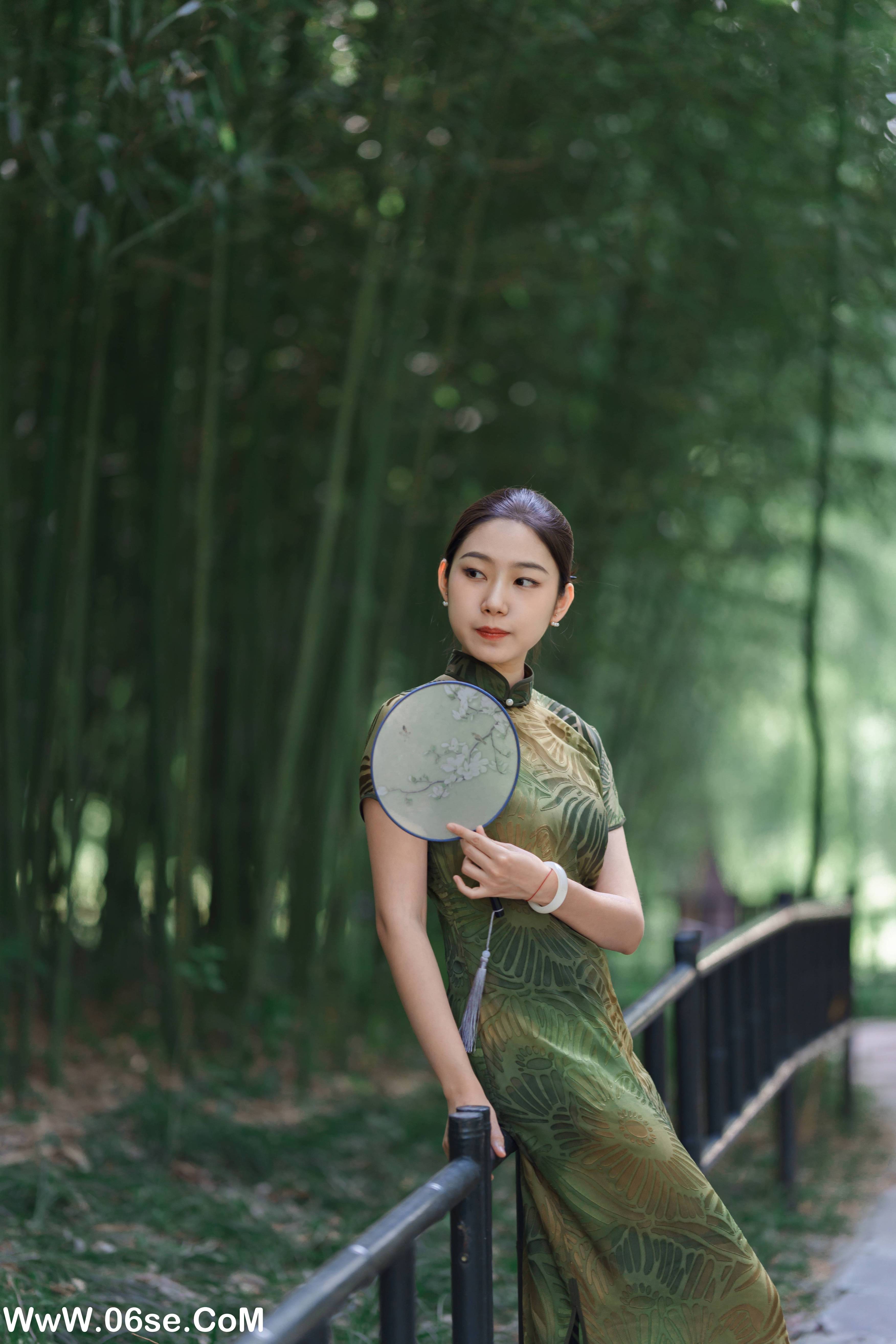 图片[21]-[YITUYU艺图语]2022.10.28 旗袍少女 喷火鹅[37+1P／253MB]-六色网