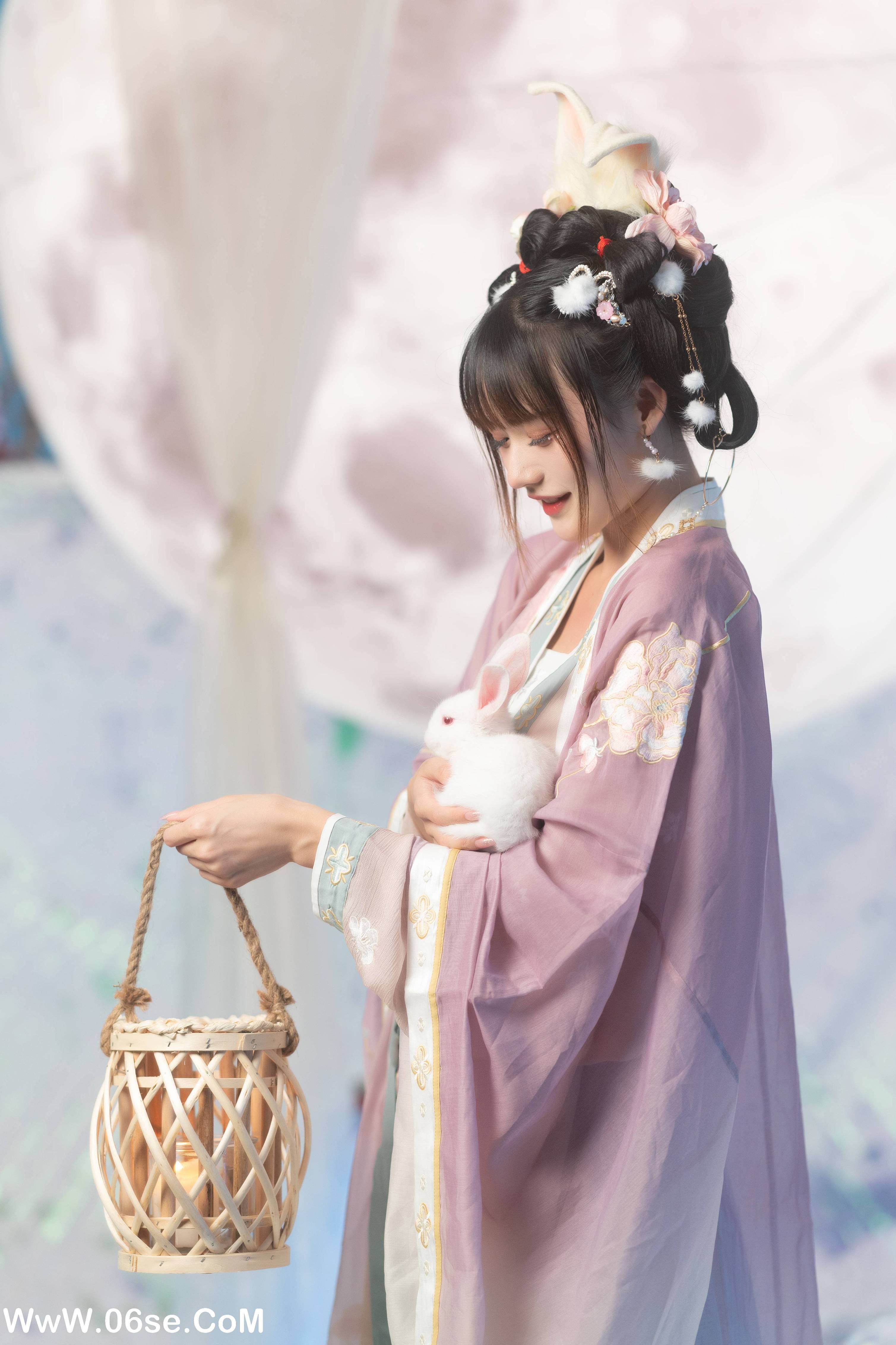 图片[39]-[YITUYU艺图语]2022.06.15 玉兔与嫦娥 贰加六[42P-430.63MB]-六色网