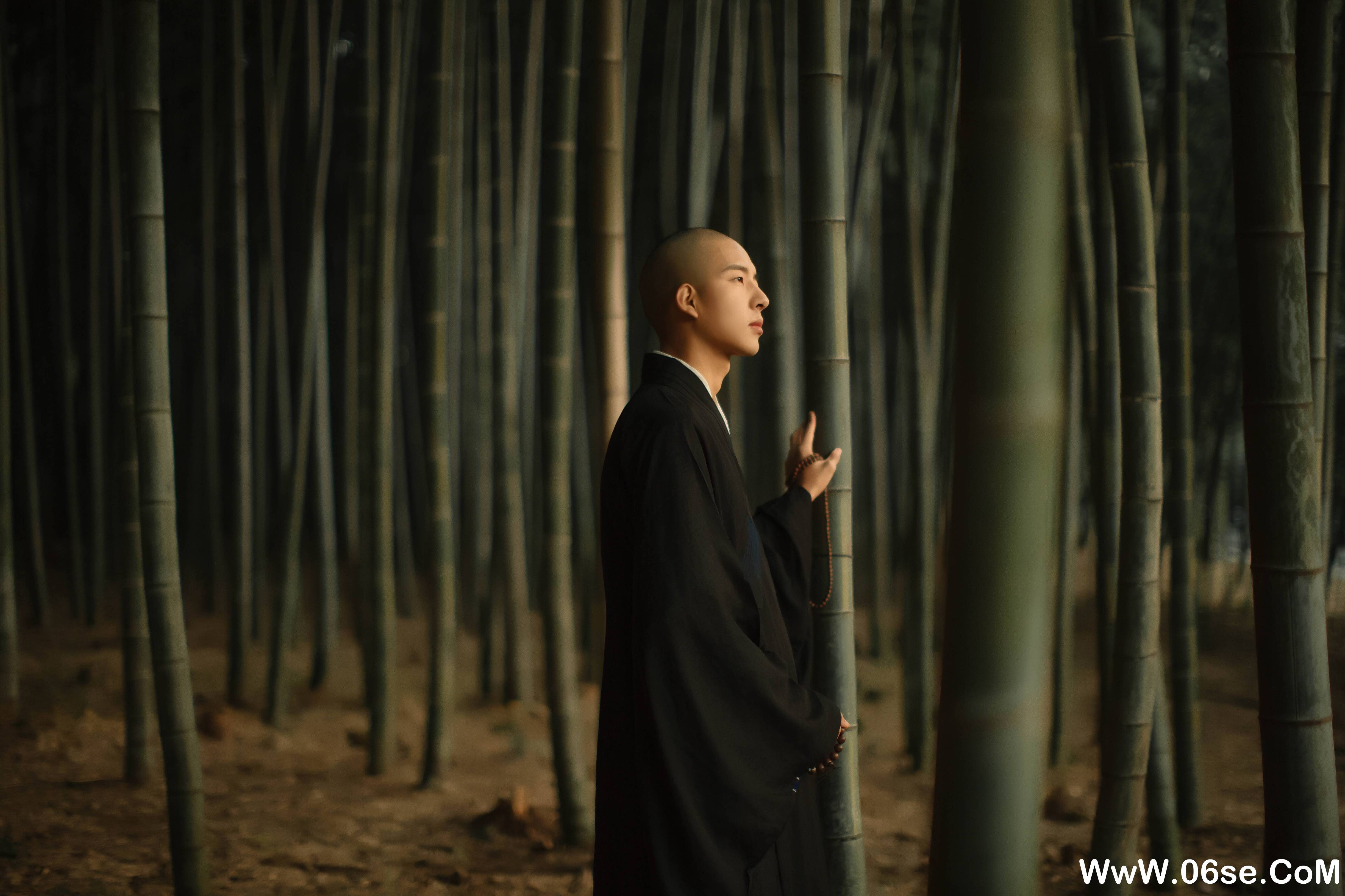 图片[15]-[YITUYU艺图语]2021.10.26 不负 青暮从山[24+1P／170MB]-六色网