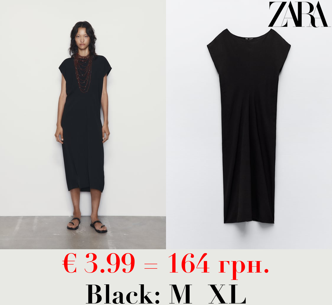 MINIMALIST T-SHIRT DRESS