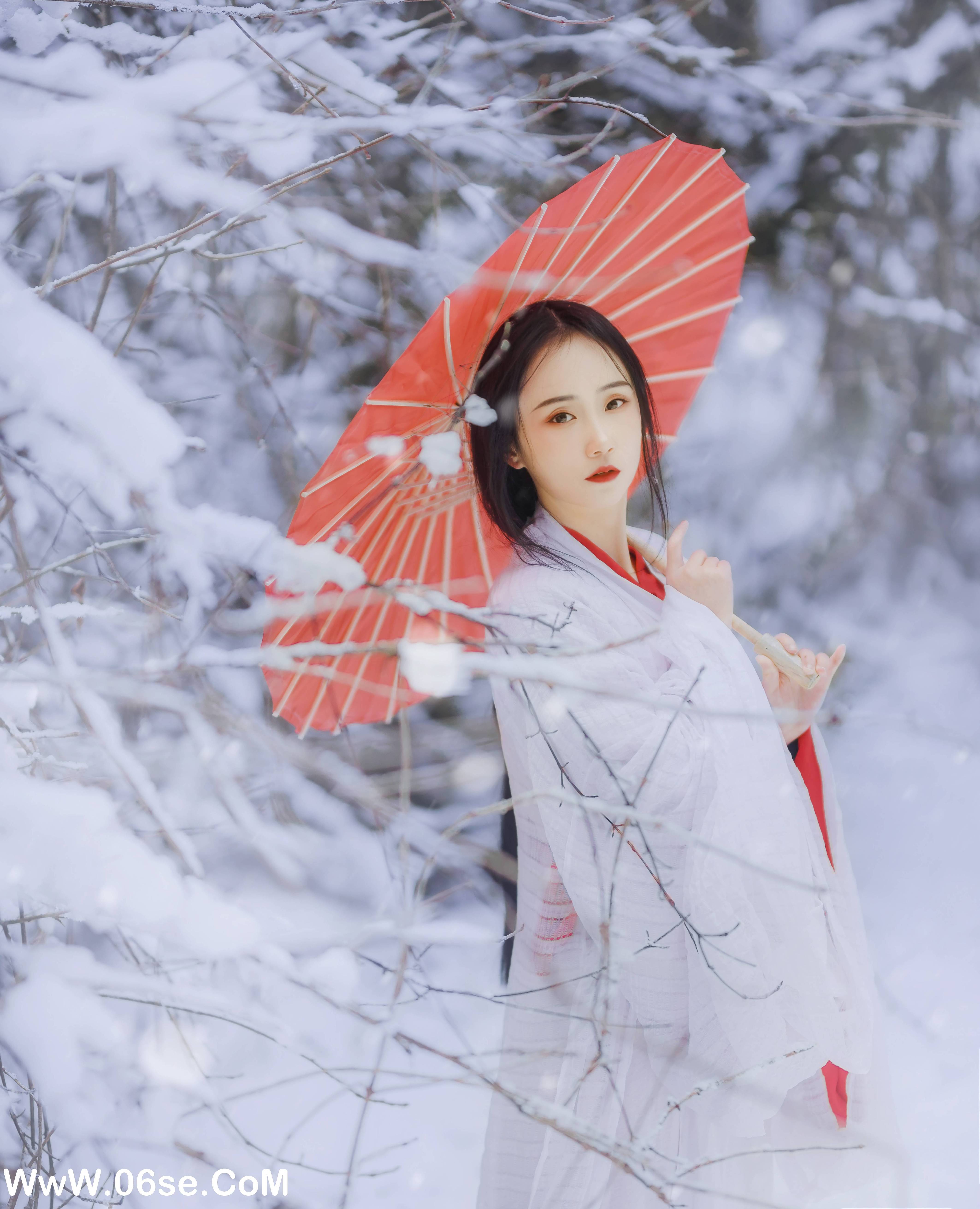 图片[19]-[YITUYU艺图语]2022.12.08 北国寒 灿暖暖暖[19+1P／198MB]-六色网