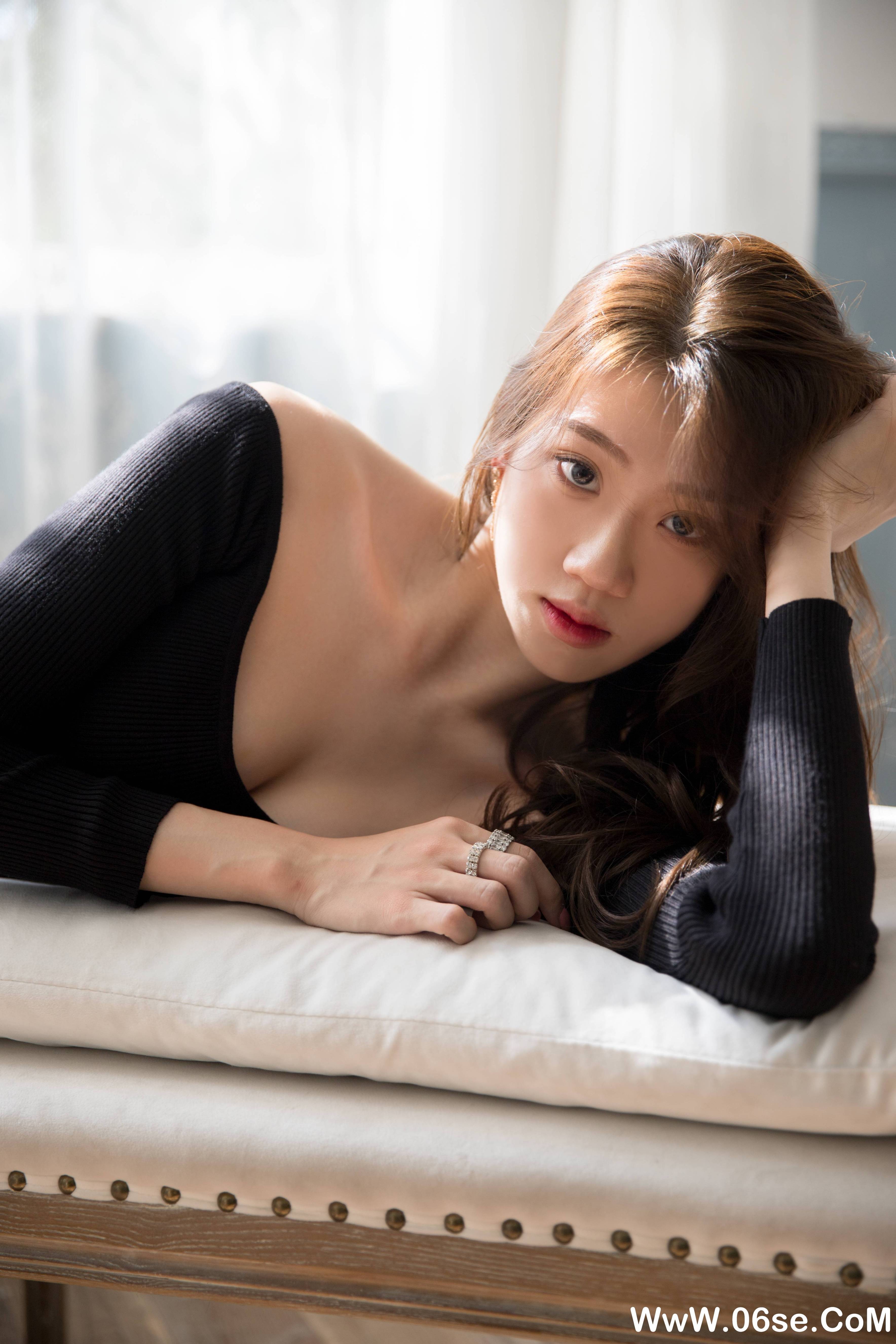 图片[18]-[YITUYU艺图语]2021.09.23 青春底色 一朵大晶晶[24+1P／325MB]-六色网