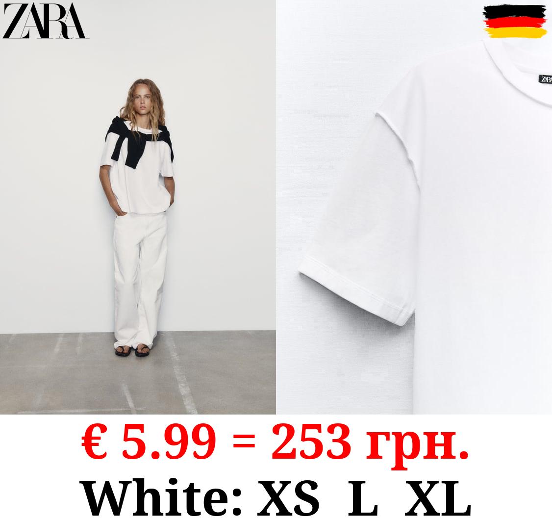 COTTON T-SHIRT WITH INVERTED SEAMS