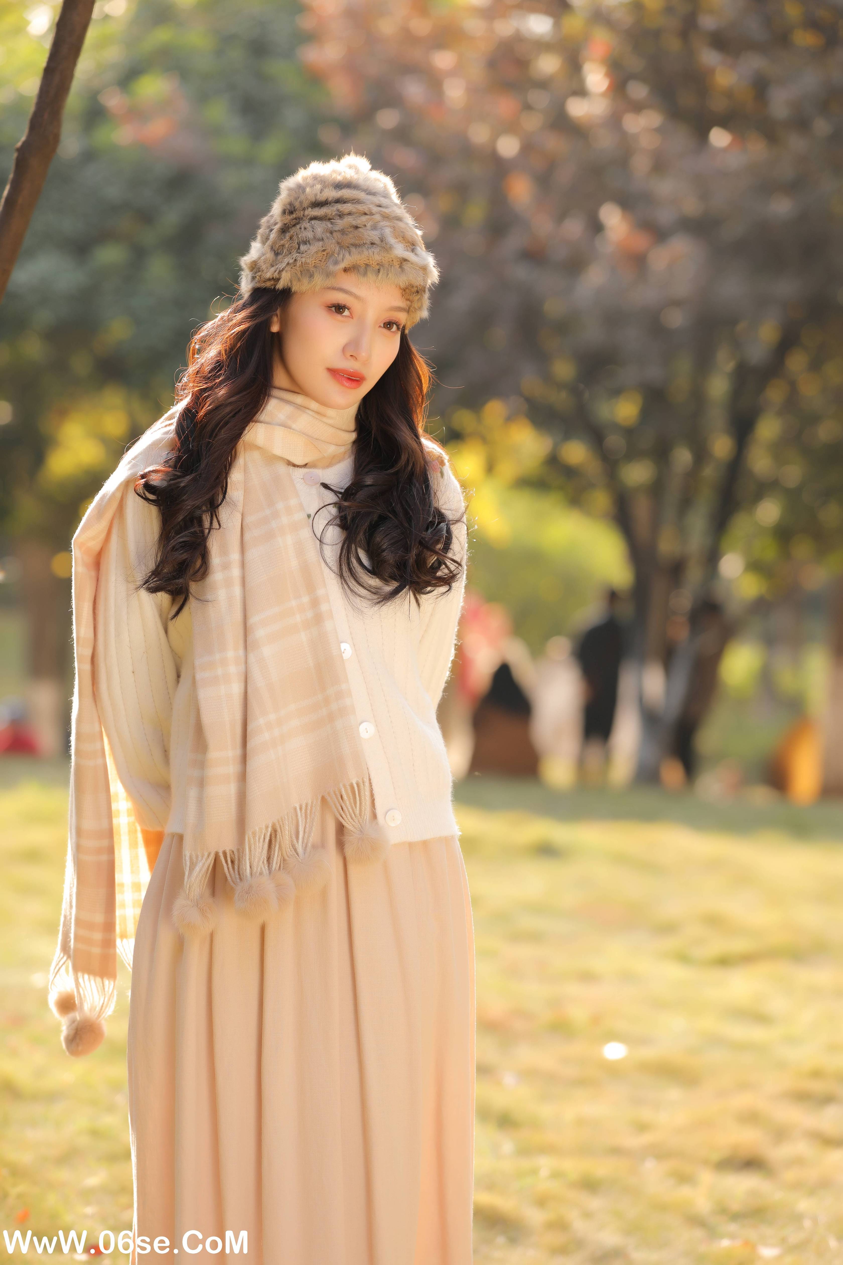 图片[7]-[YITUYU艺图语]2022.12.14 忽然立秋 柠萌婧啊[32+1P／402MB]-六色网