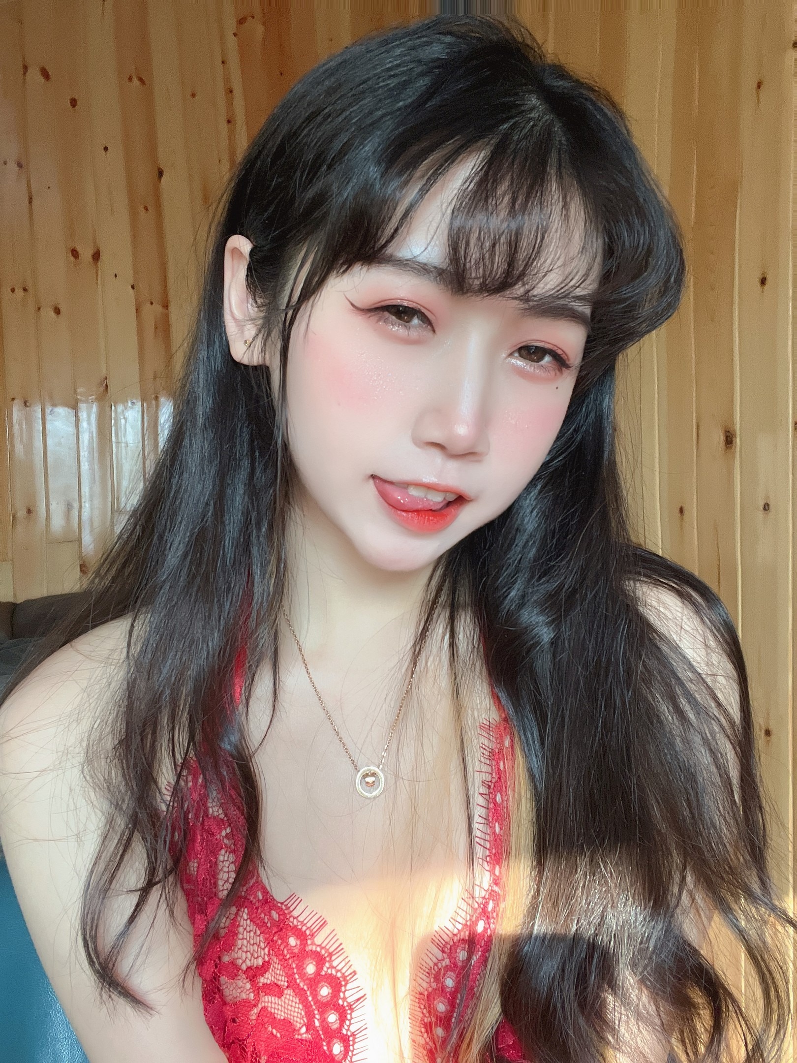 不呆猫 - 霸气红色人妻 55