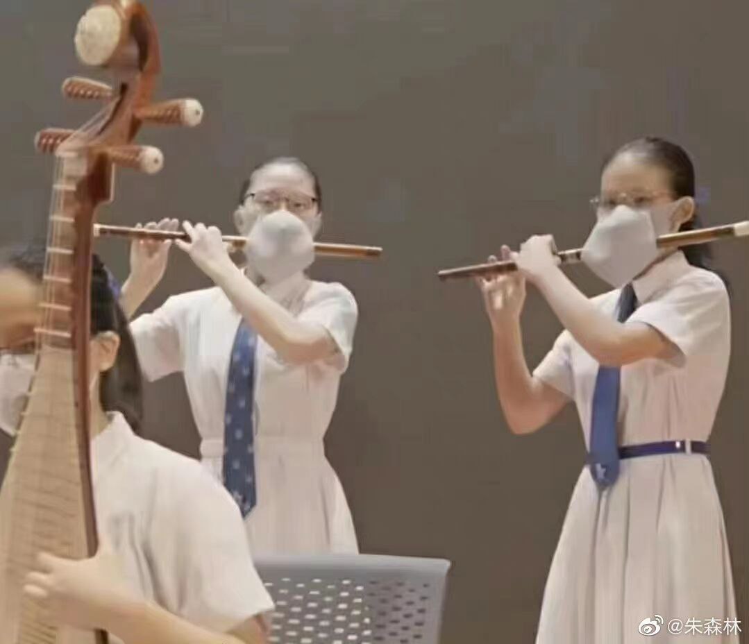 https://telegra.ph/file/cd92f692cbb880bd82f28.jpg