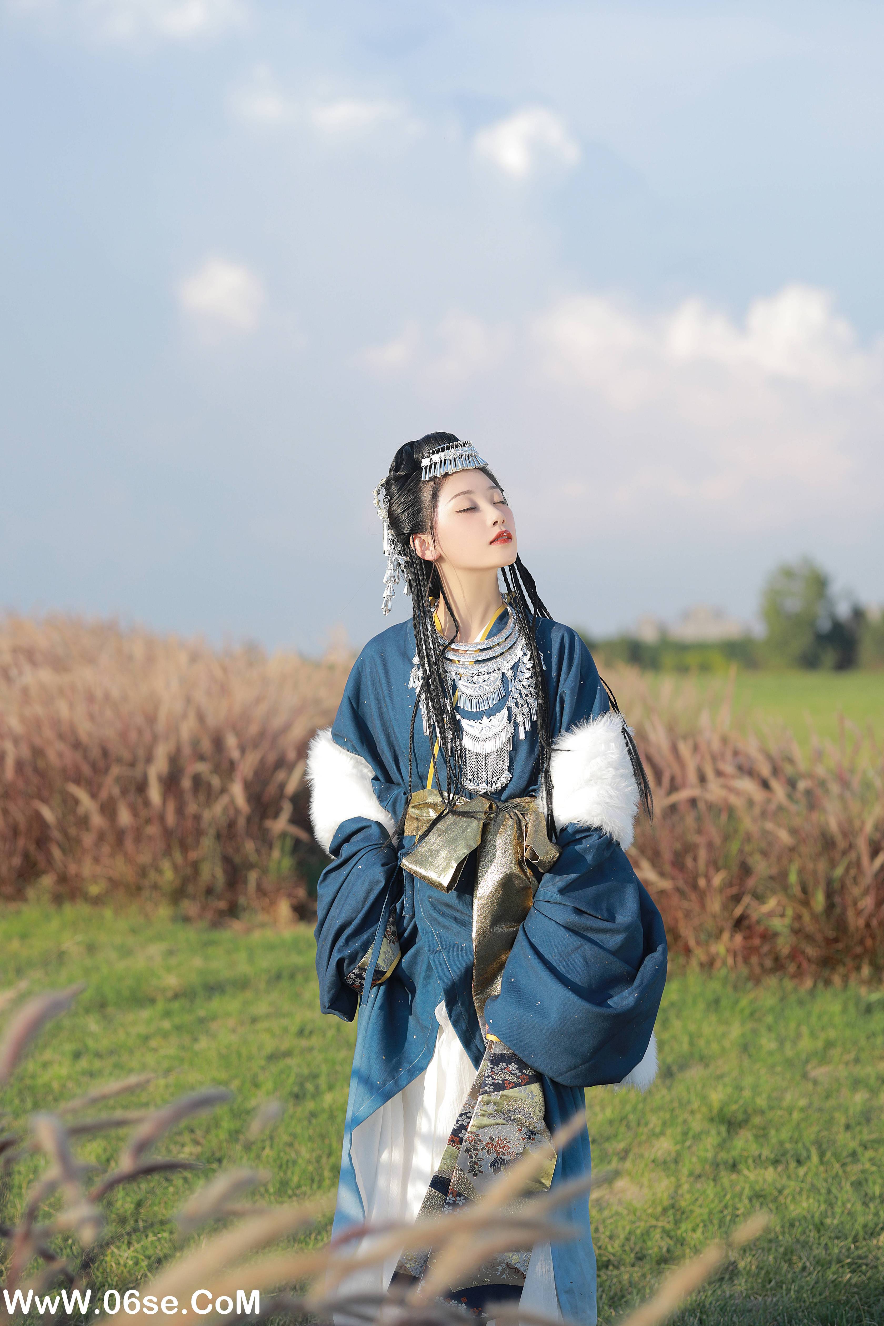 图片[22]-[YITUYU艺图语]2022.09.29 我与春风携过客 Y-JIN[35+1P／661MB]-六色网