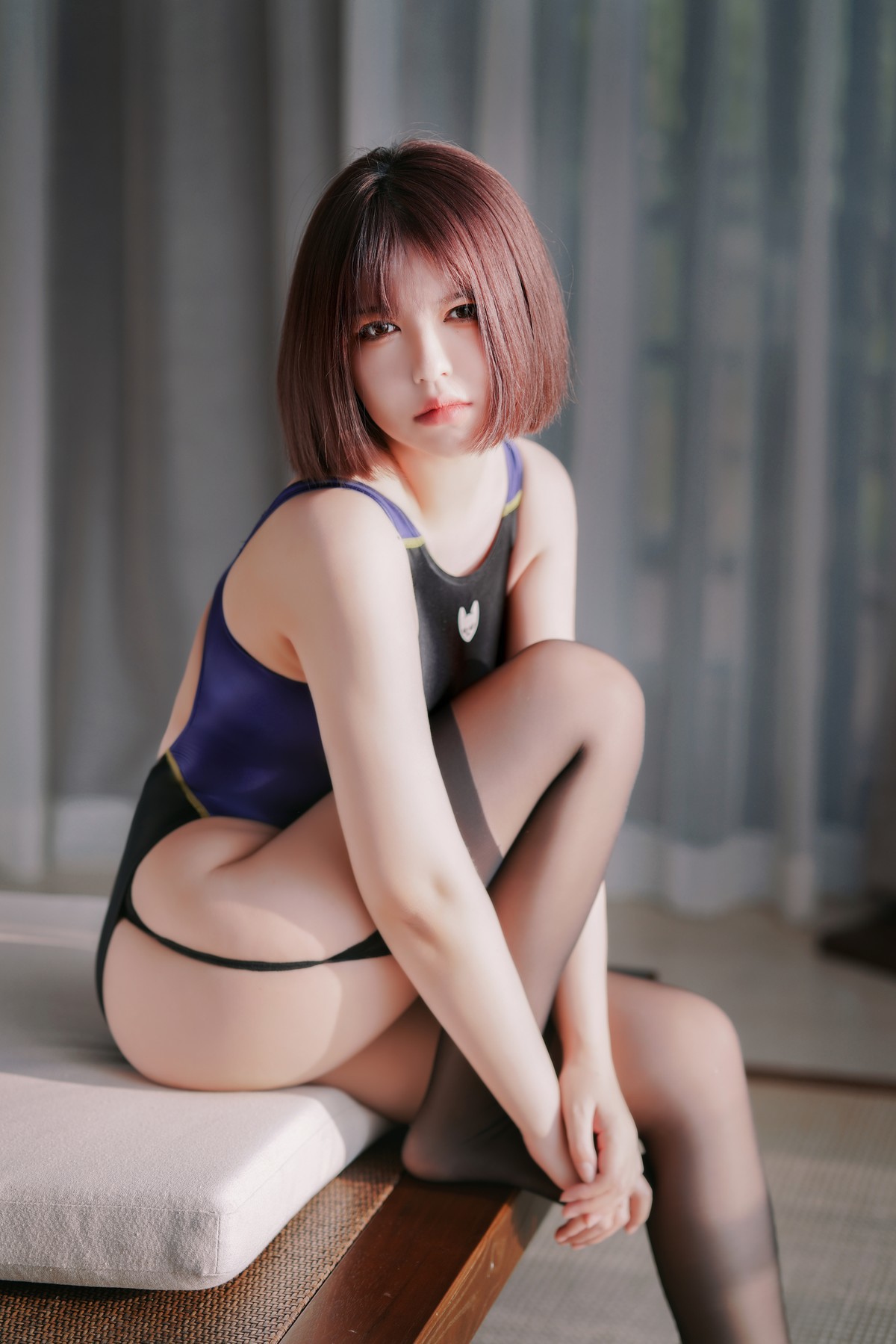Cosplay 半半子 競泳水着を着た彼女 25