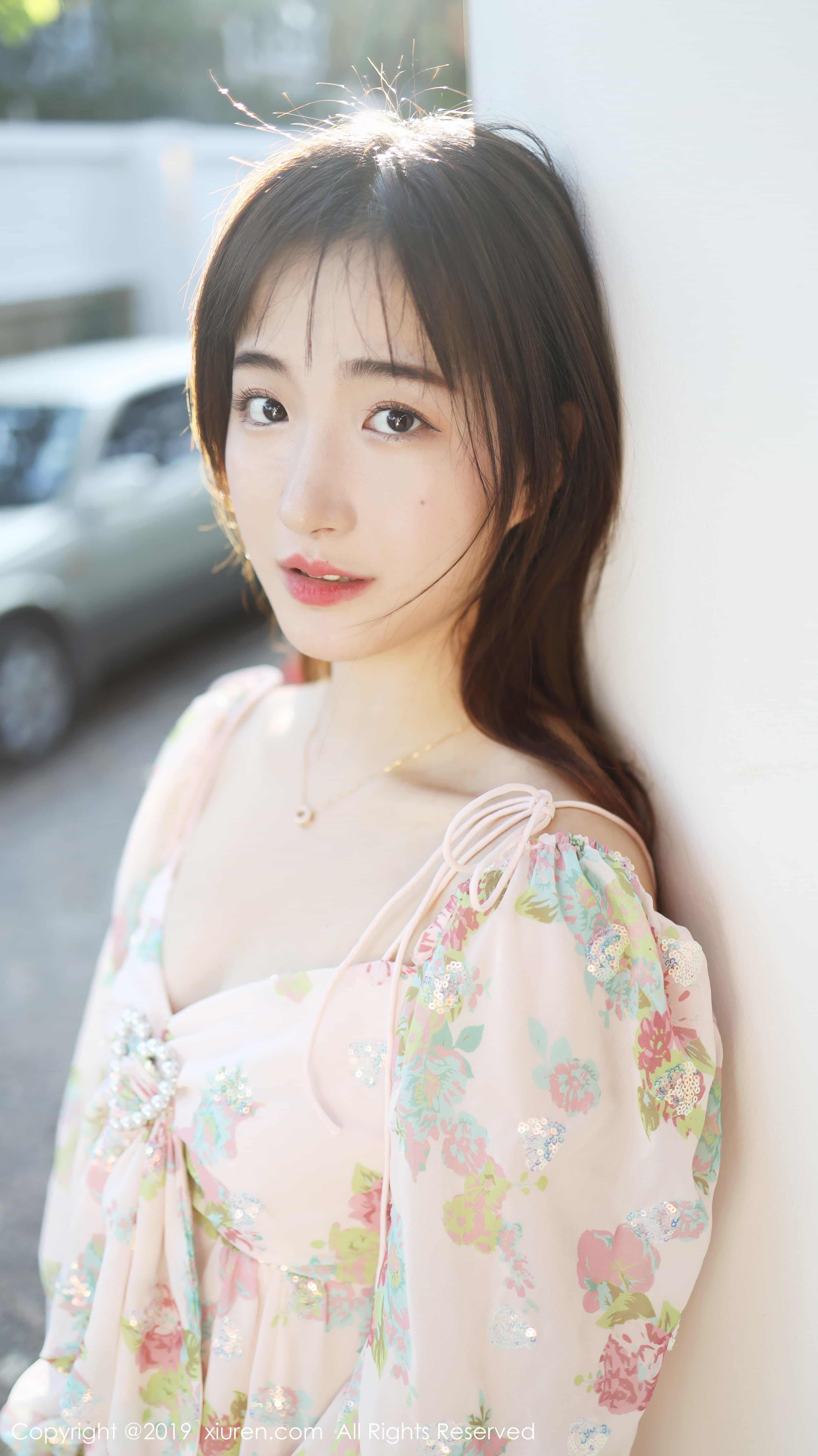 [Xiuren秀人网]XR20191230N01892 2019.12.30 NO.1892 室外小清新 艺儿拿铁[55+1P／85.8M] 3